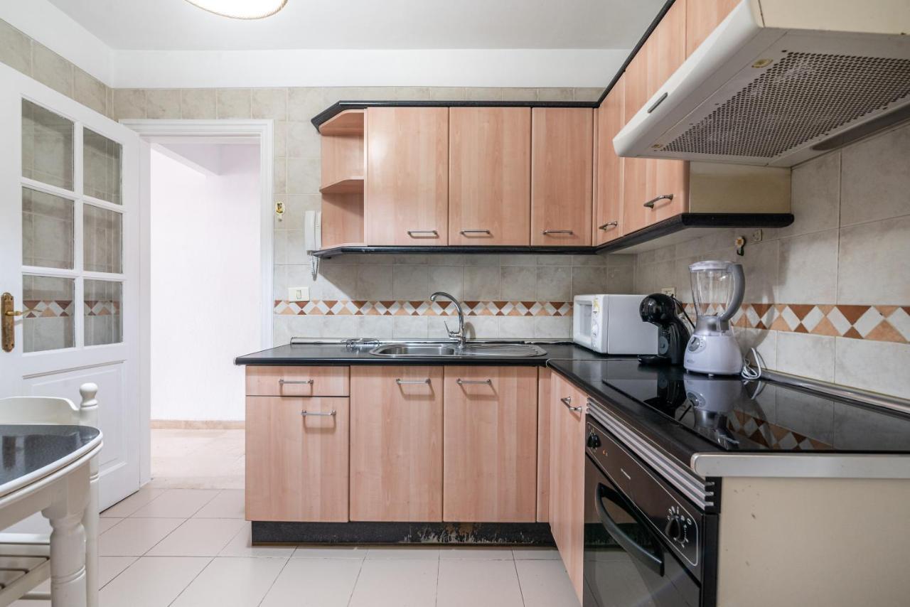 Apartamento En Barrio Tipico: Experiencia Local. Costa Adeje (Tenerife)