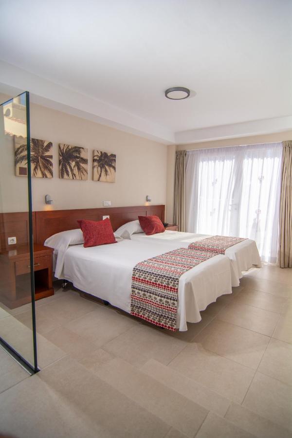 Vista Sur Aparthotel 4*