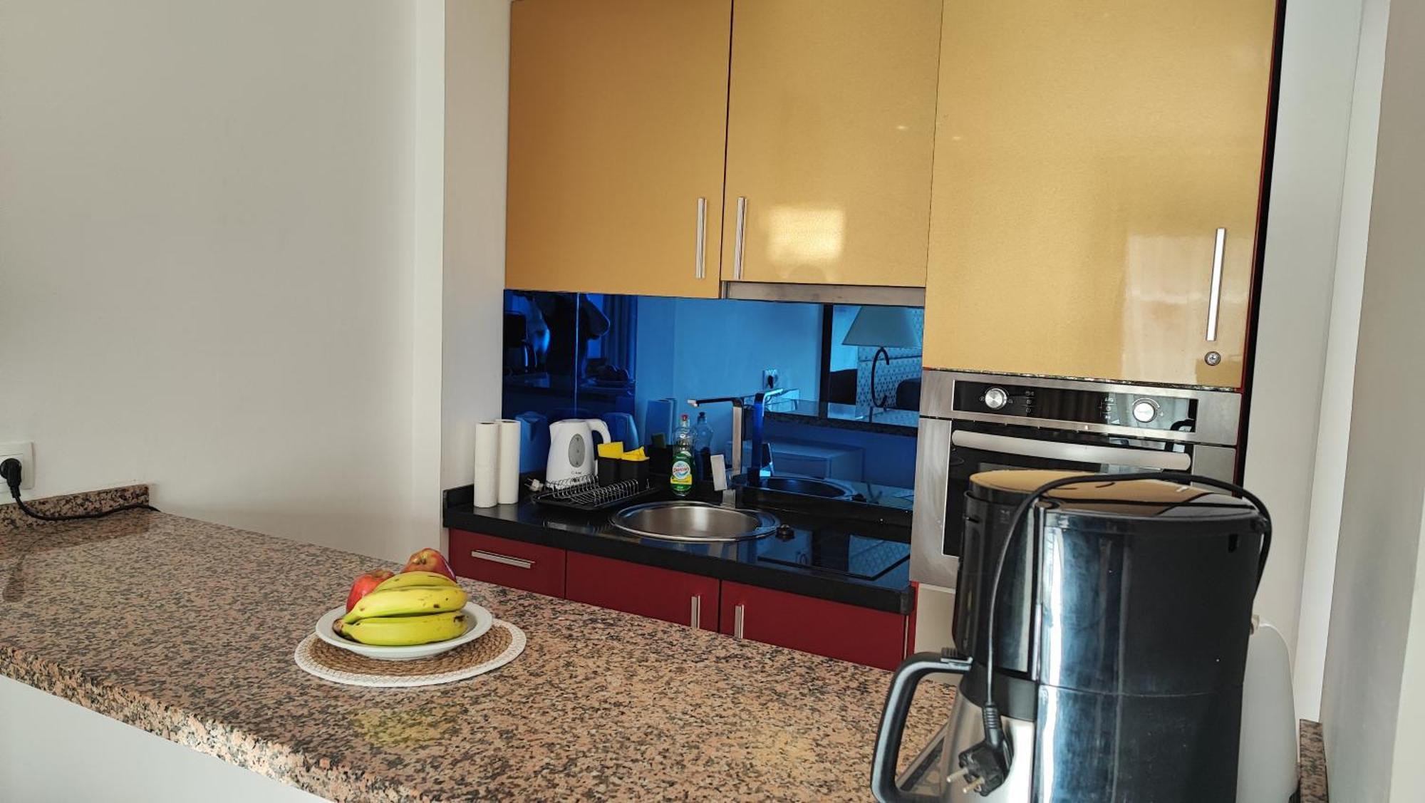 Apartment, Friendly Complex In Tenerife South Apartment *