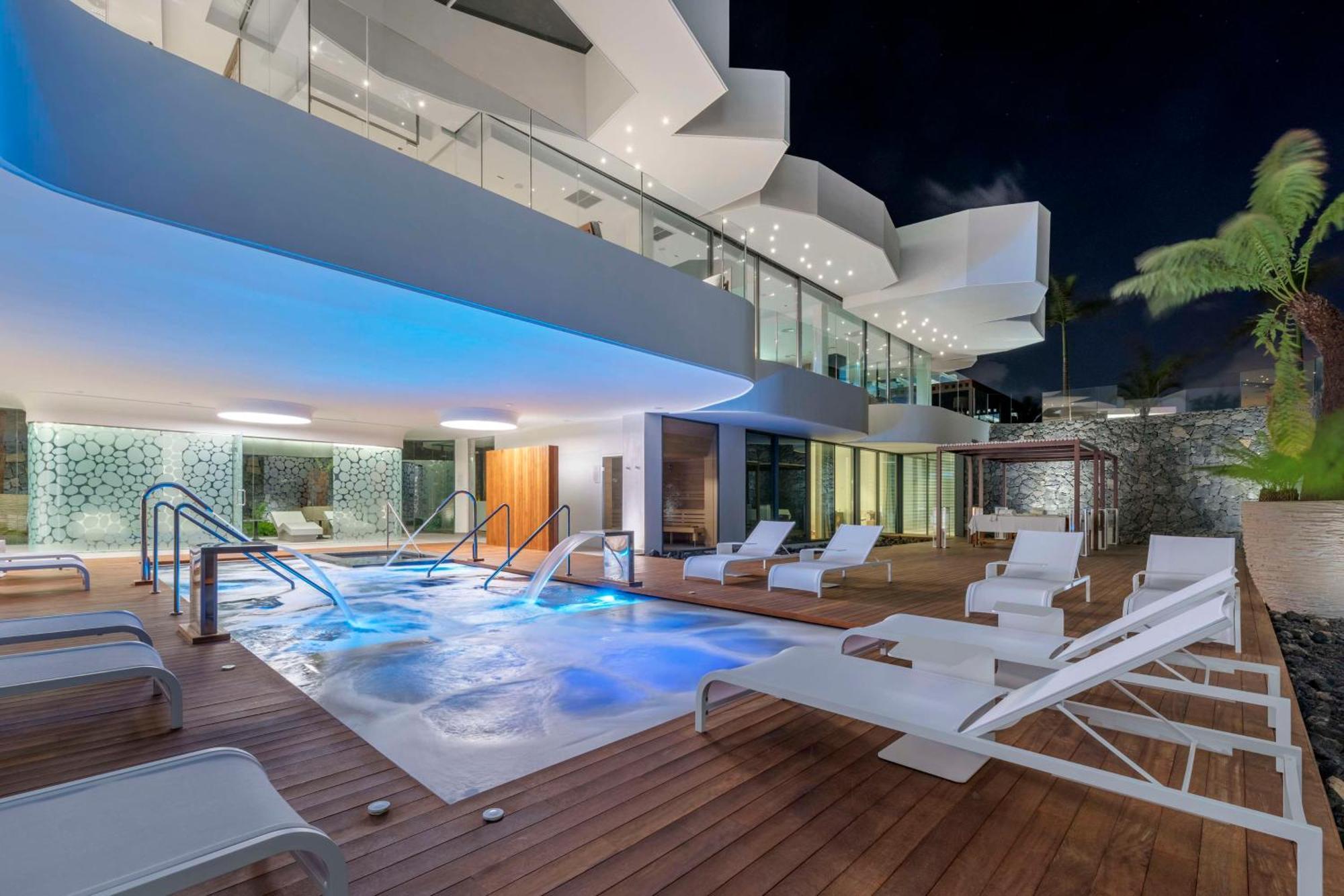 Royal Hideaway Corales
