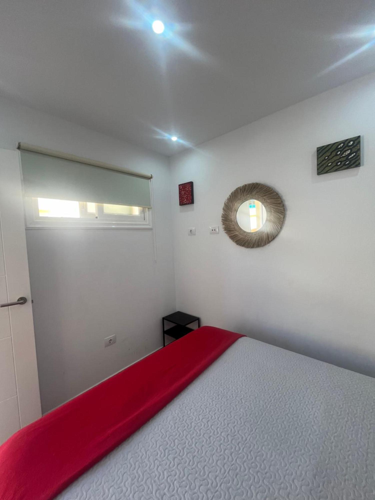 Sunny Pool View & Airco Symon Mareverde