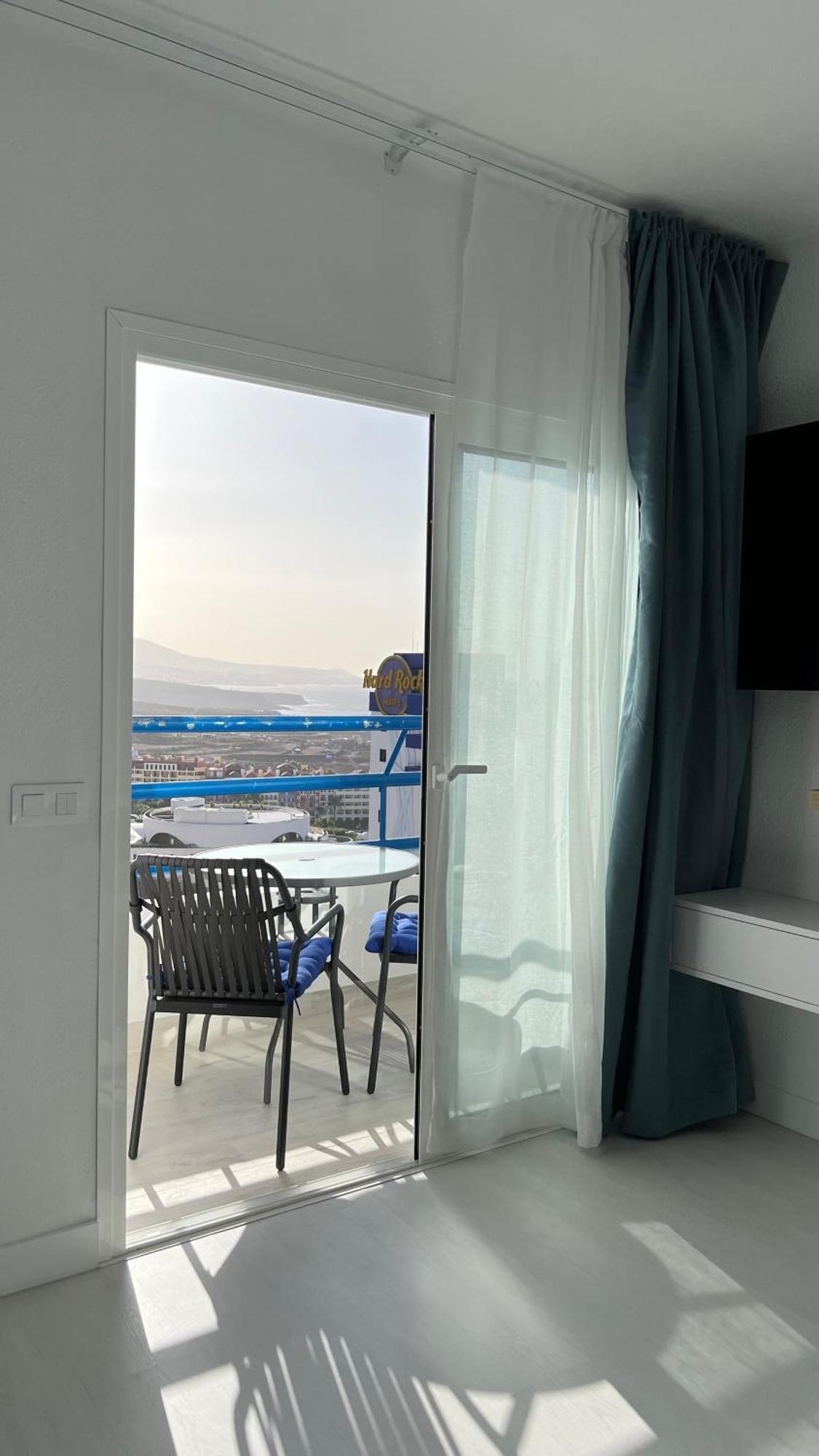 Apartment Azul Ocean View Wifi Playa Paraiso (Tenerife)