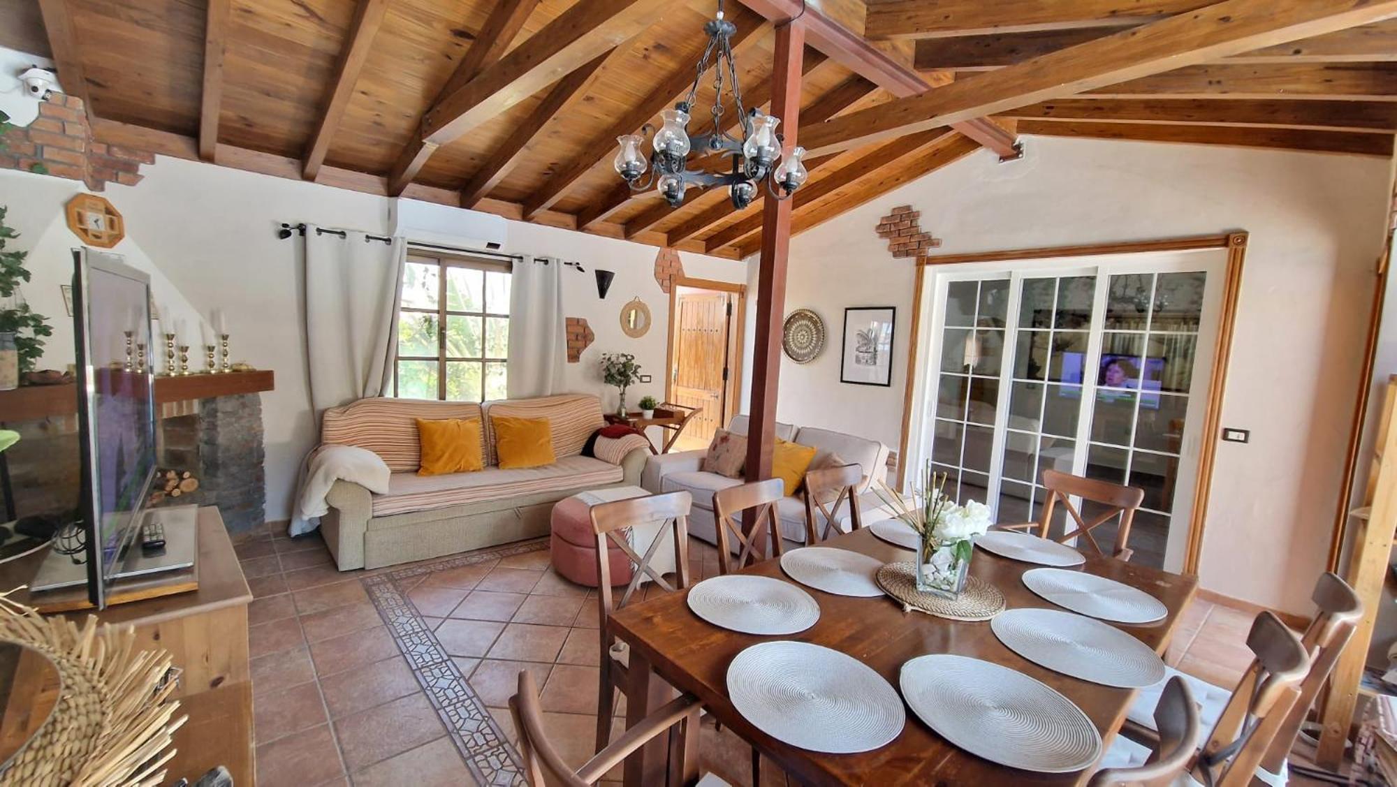 Canaria Laynoe Villa