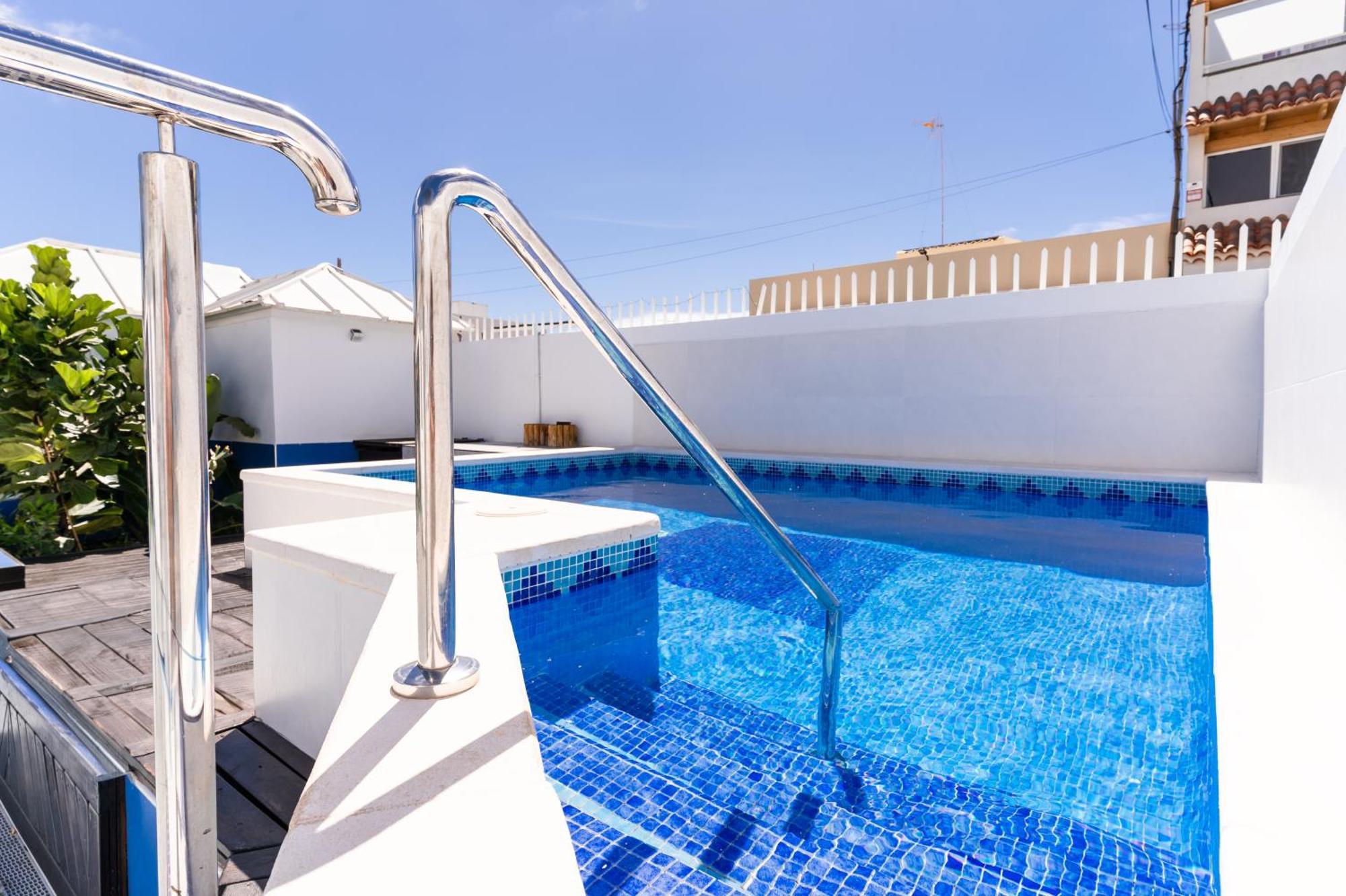 Neon Tenerife Guest house Arona (Tenerife)