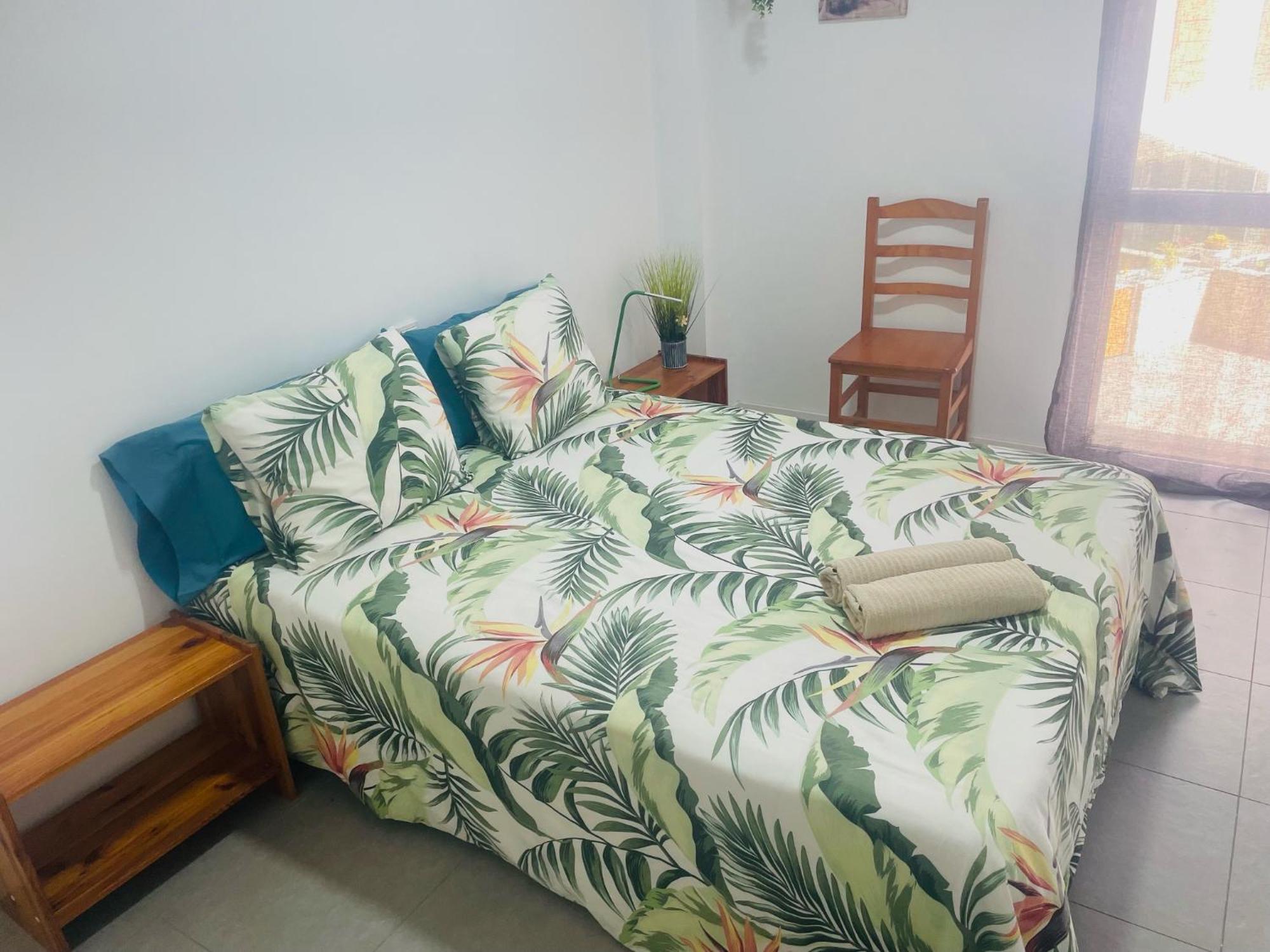 Blue Sea Apartment *