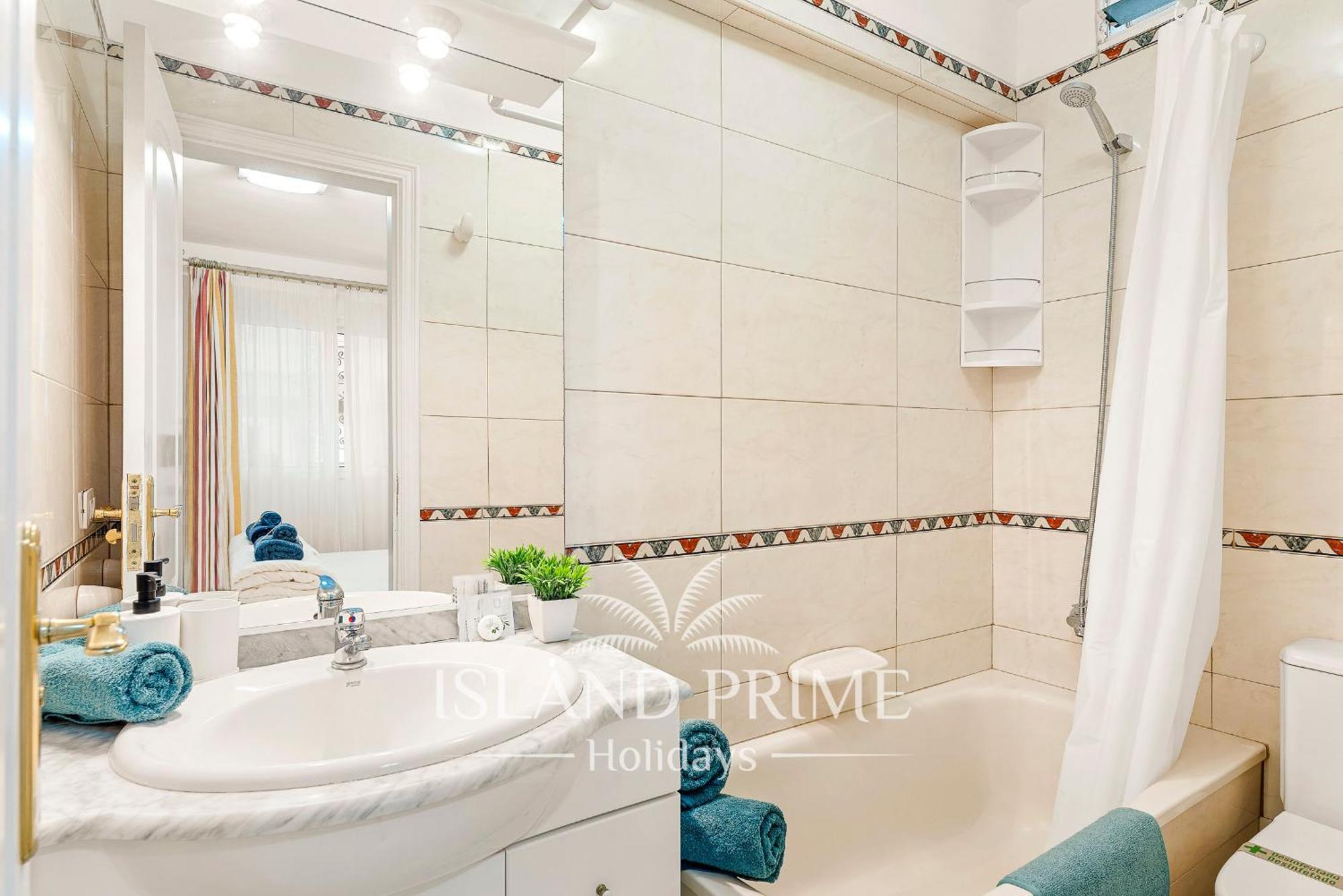 3x Bedroom With Heated Pool Og101