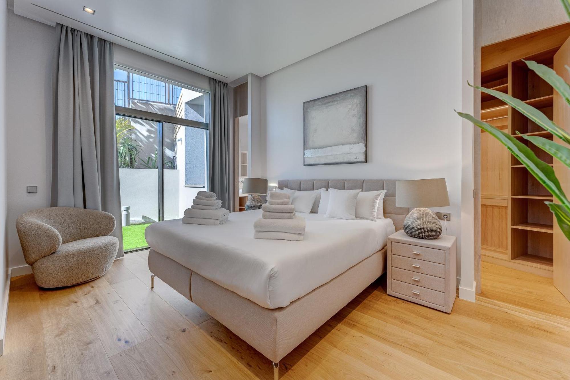 Serenity Heights - Luxury Concierge Services *