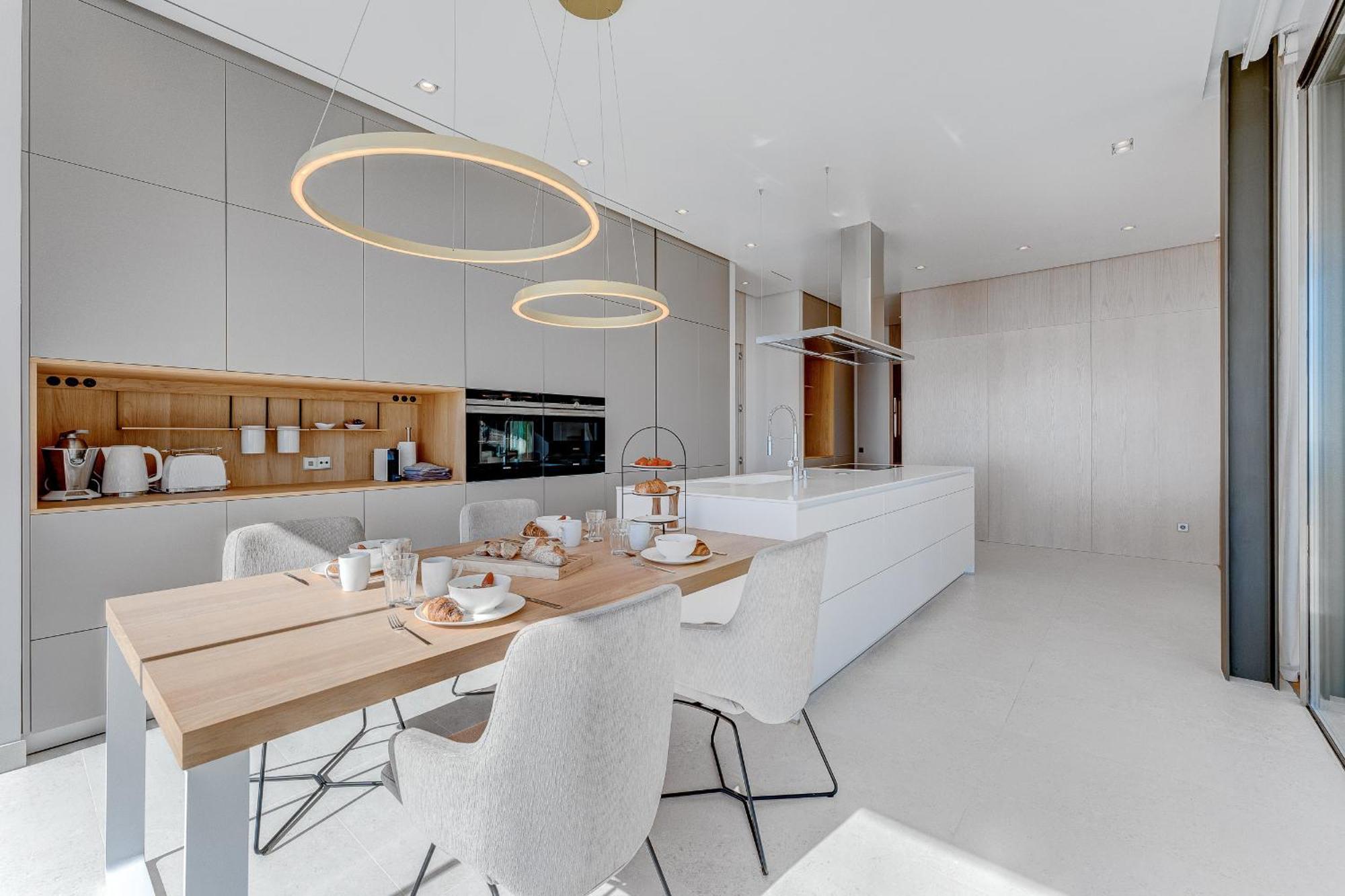 Villa Serenity Heights - Luxury Concierge Services *