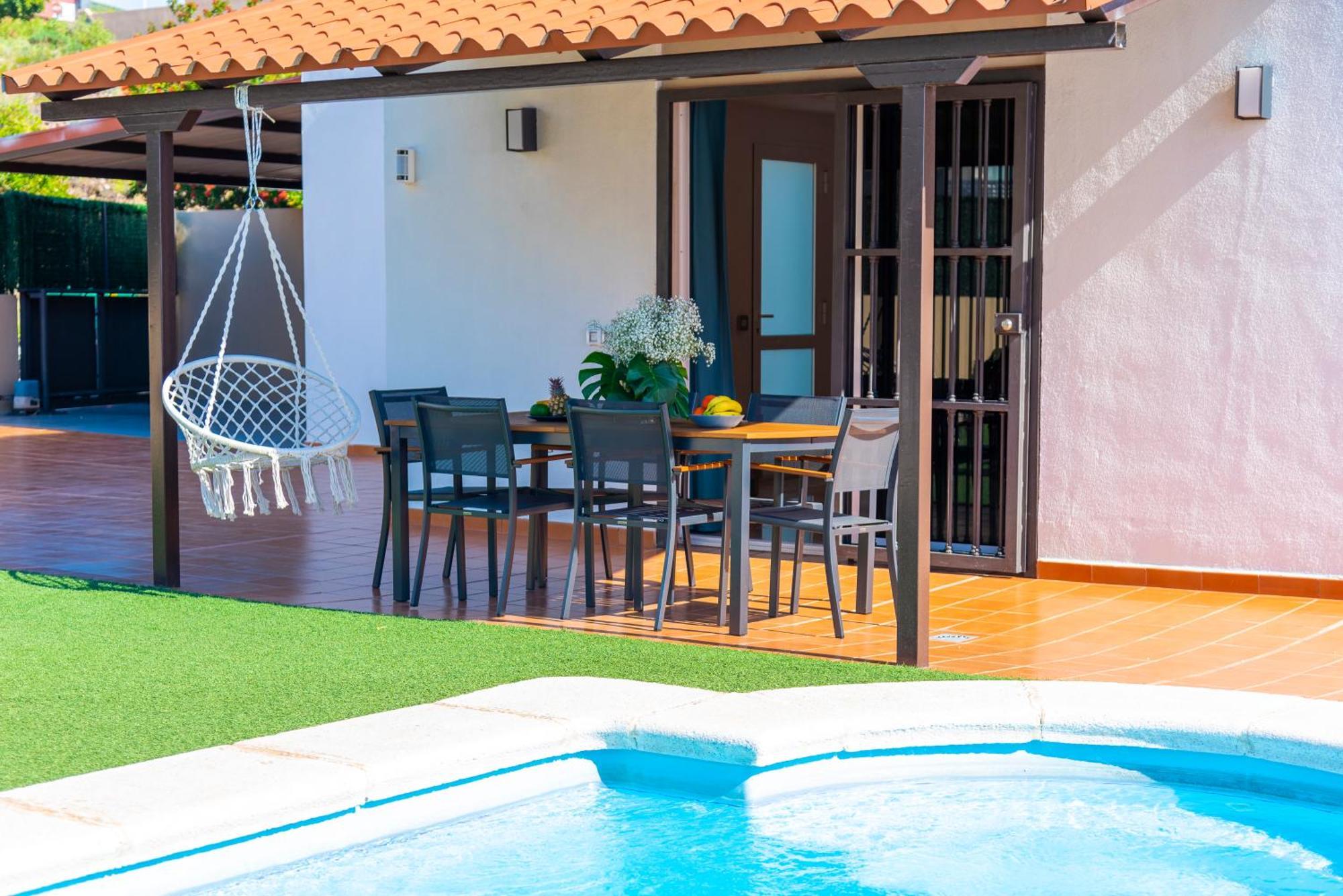 Villa Villa Trueno Refugio De Lujo Con Piscina Climatizada Y Vistas *