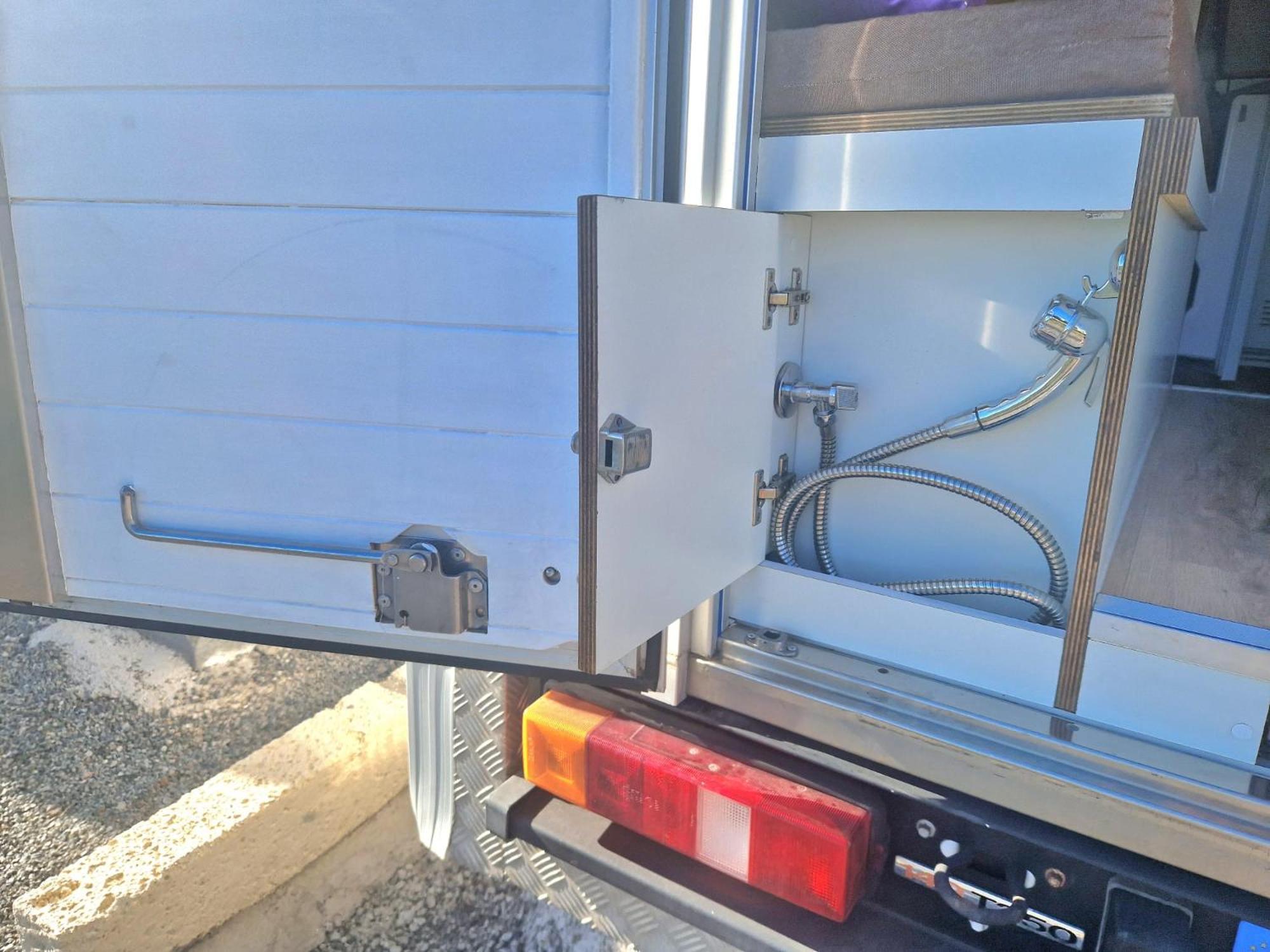 Camper Estatico Solo Para Alojar En El Frente Del Mar La Tejita