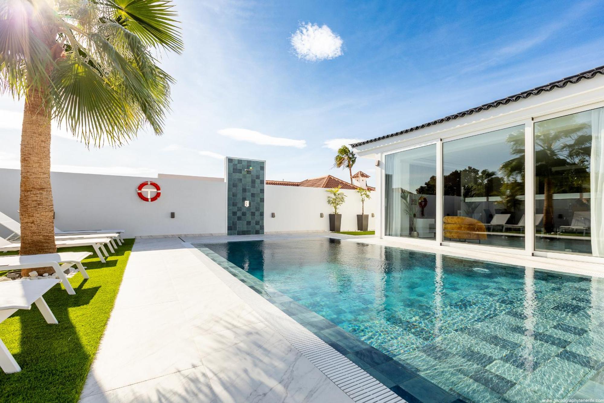 Nicole Wifi, Gym, Heated Pool *