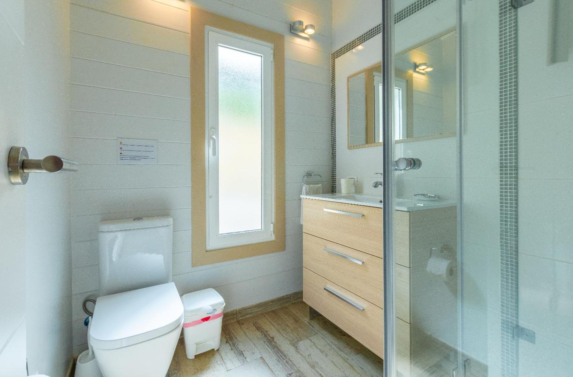 Villa Karla Con Piscina: Tranquilidad Y Naturaleza *