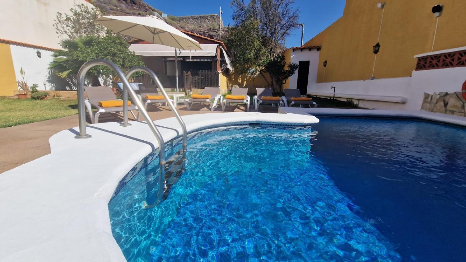Canaria Laynoe * Guaza