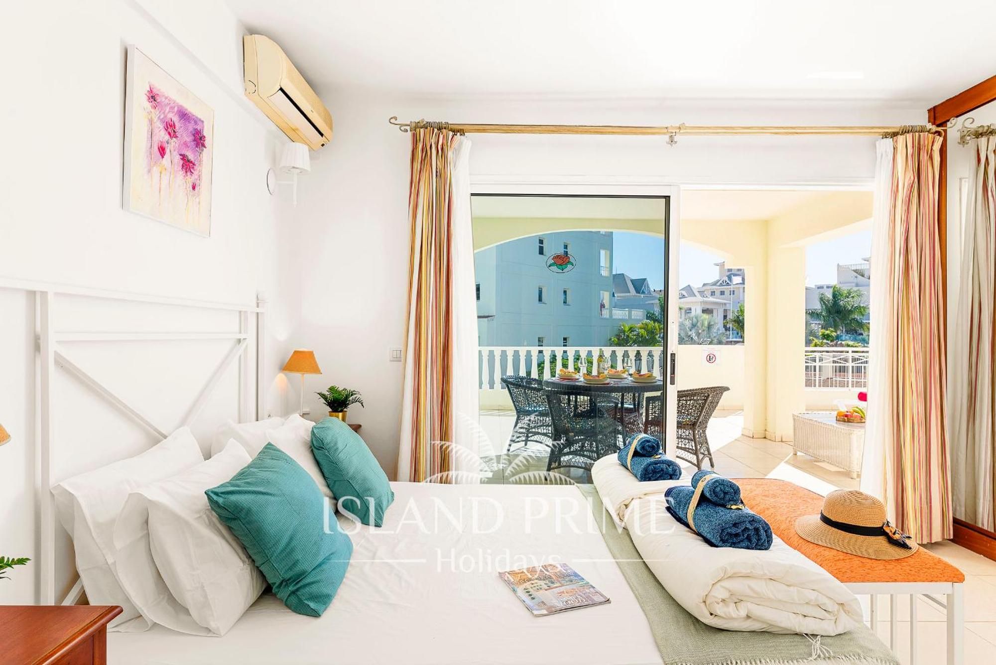 Apartamento 3x Bedroom With Heated Pool Og101