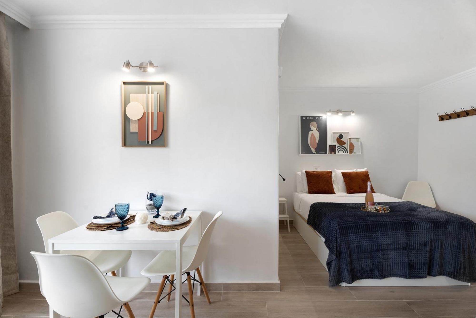 Peggy's Apartment