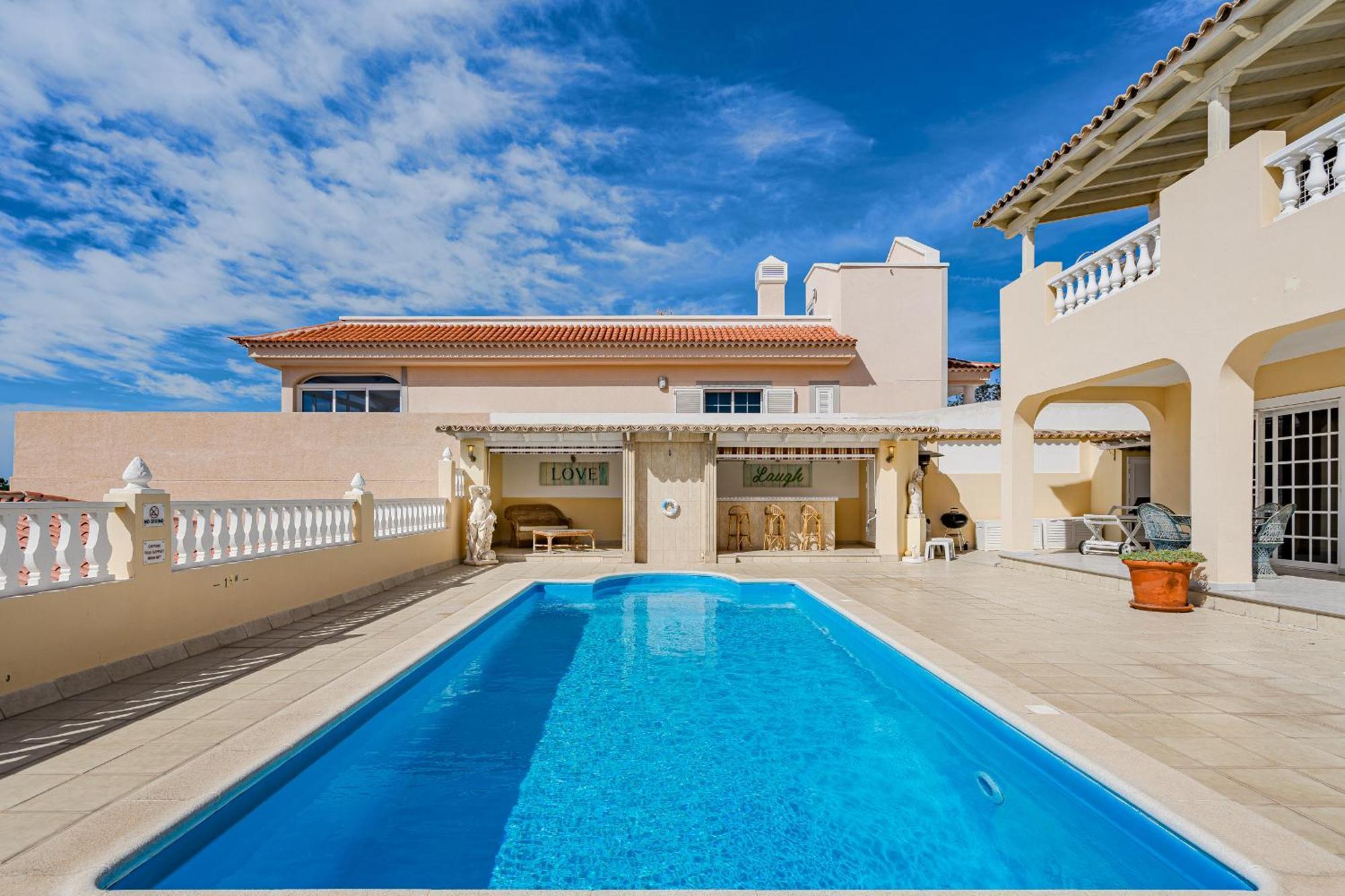Villa El Yuka , Heated Pool *