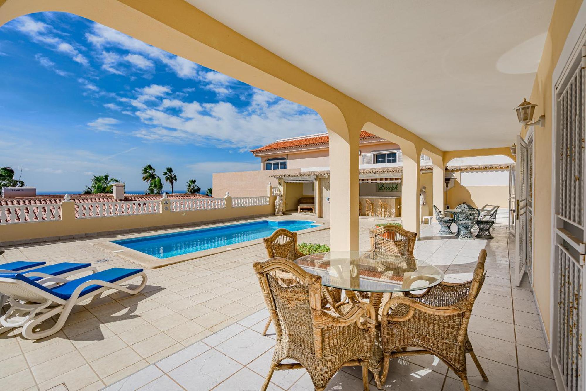 Villa El Yuka , Heated Pool *
