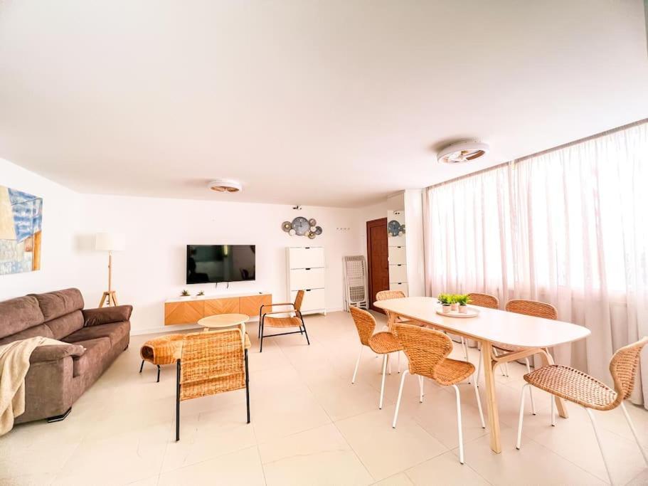 Appartement Stunning Bungalow, Pool, Terrace, Beach! Se12