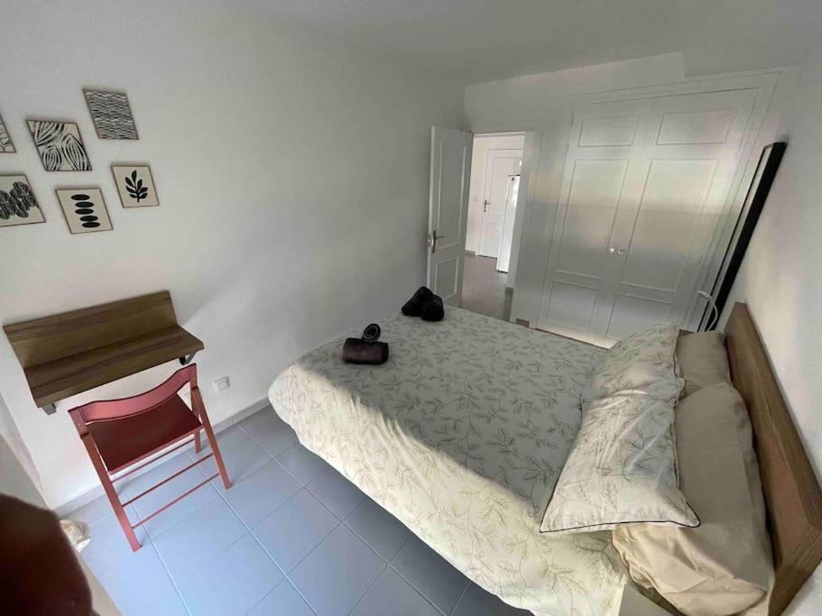 Appartement Carmenes 2 *