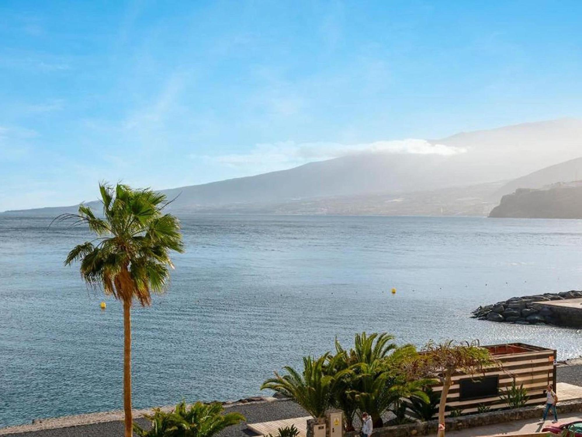 With Magnificent Sea Views Apartamento