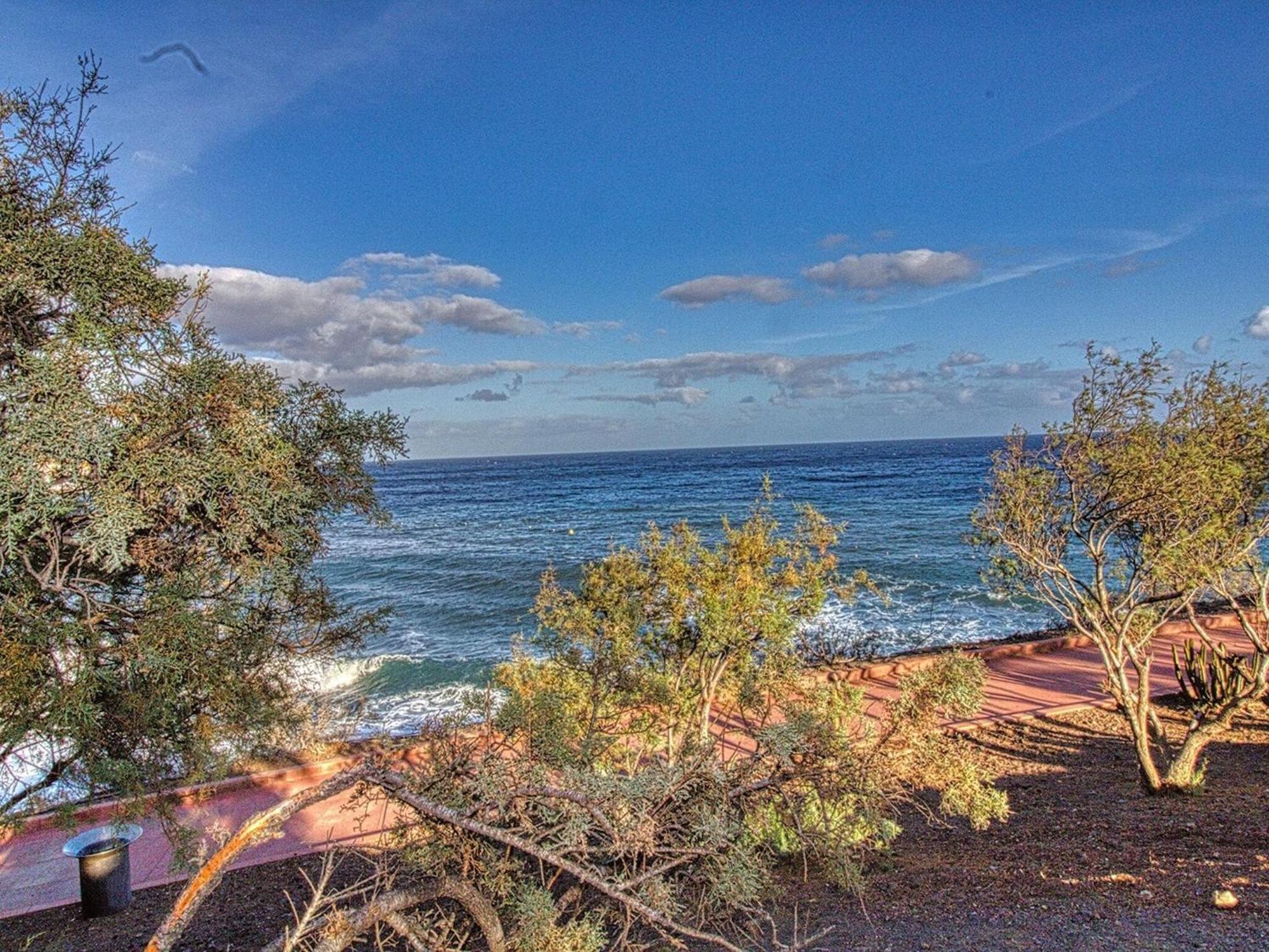 With Magnificent Sea Views * Radazul