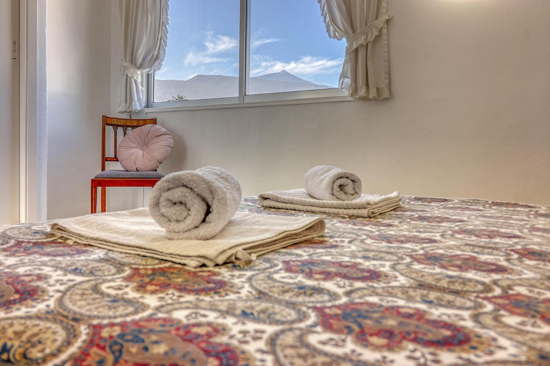 Apartment Spacious Penthouse With King-size Bed, Huge Terrace, Ocean & Teide View Puerto de la Cruz (Tenerife)