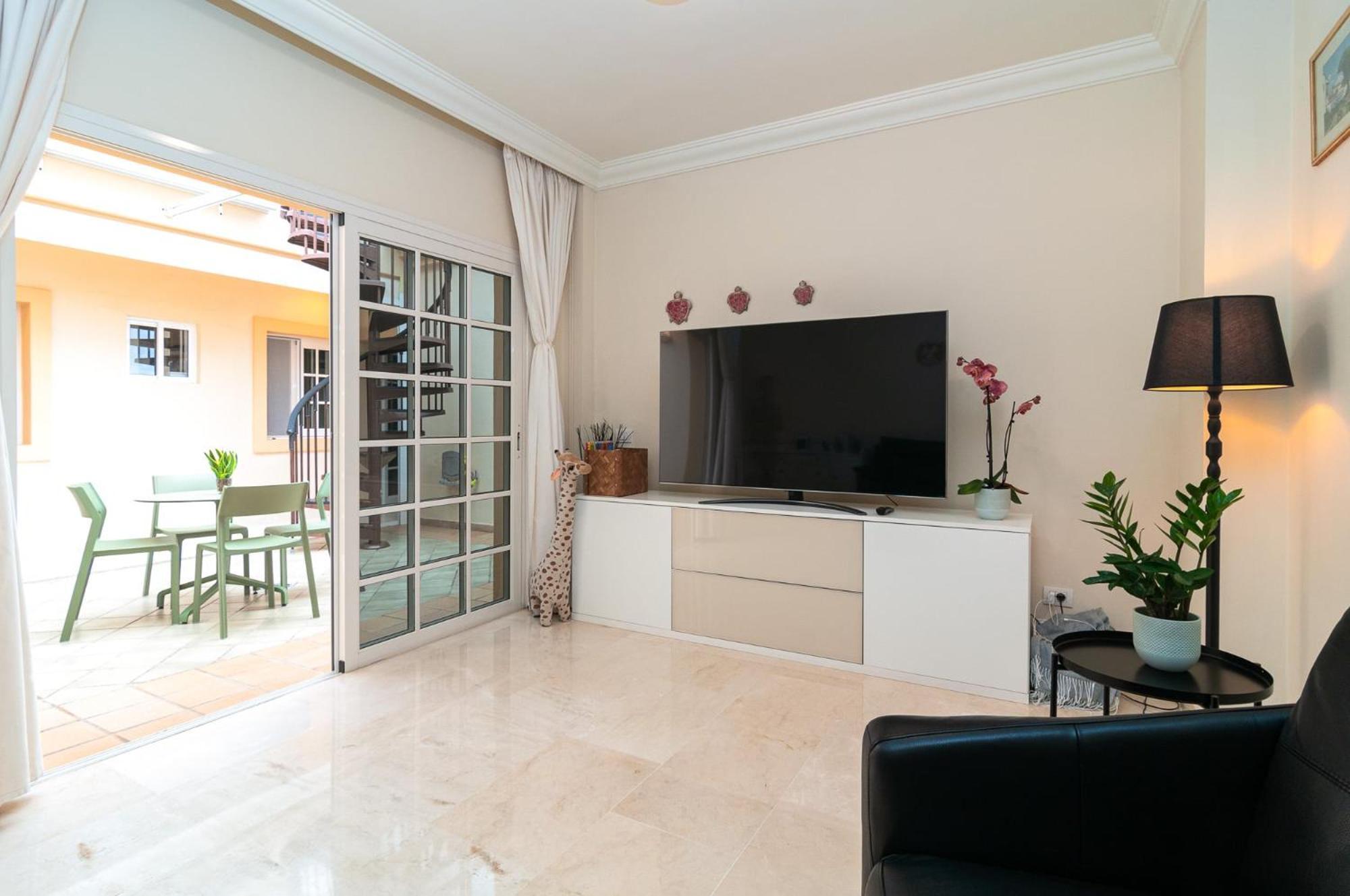Beautiful 2 Bedroom Penthouse Terrazas Del Duque * Costa Adeje (Tenerife)