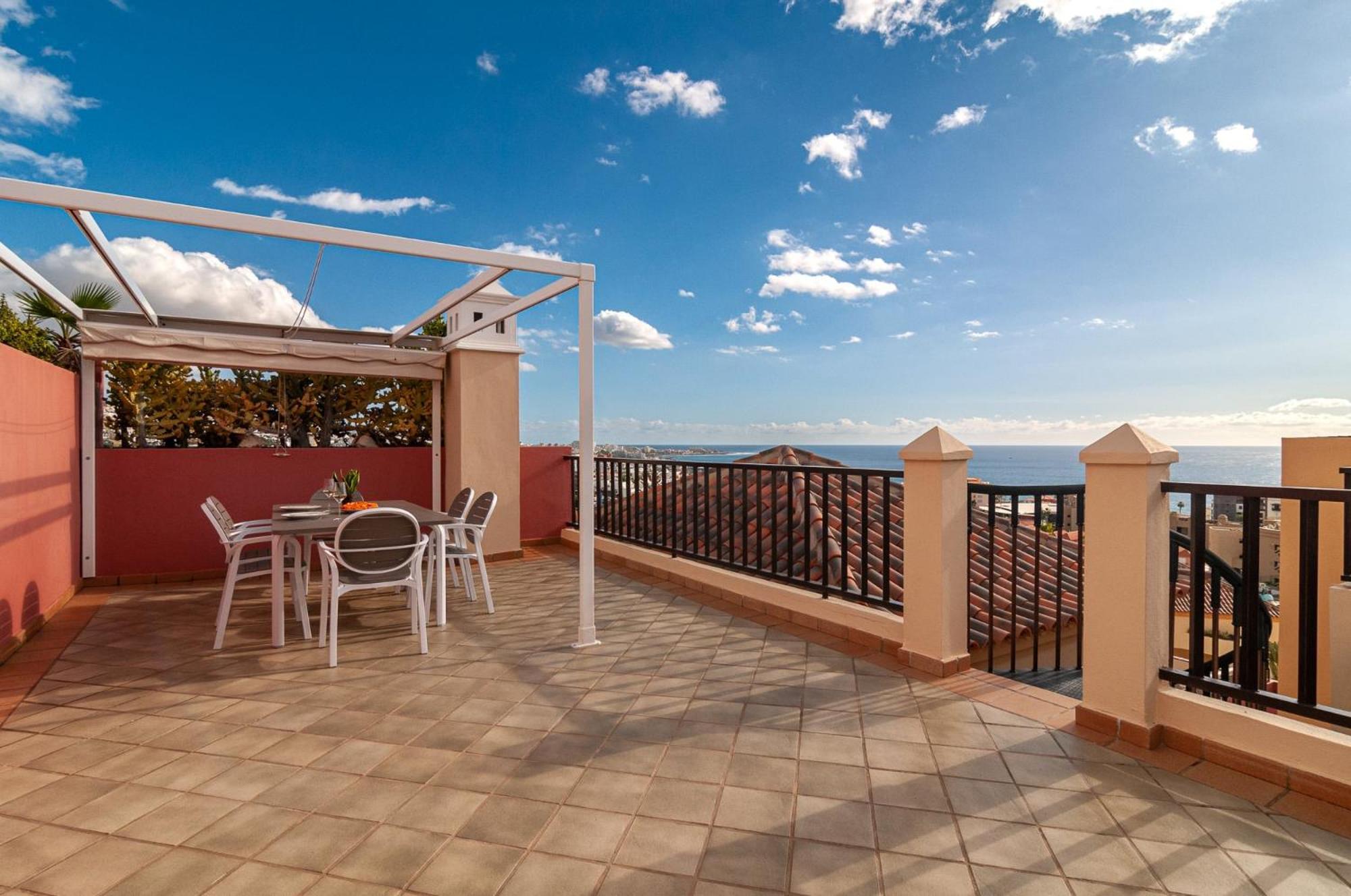 Beautiful 2 Bedroom Penthouse Terrazas Del Duque Apartamento *
