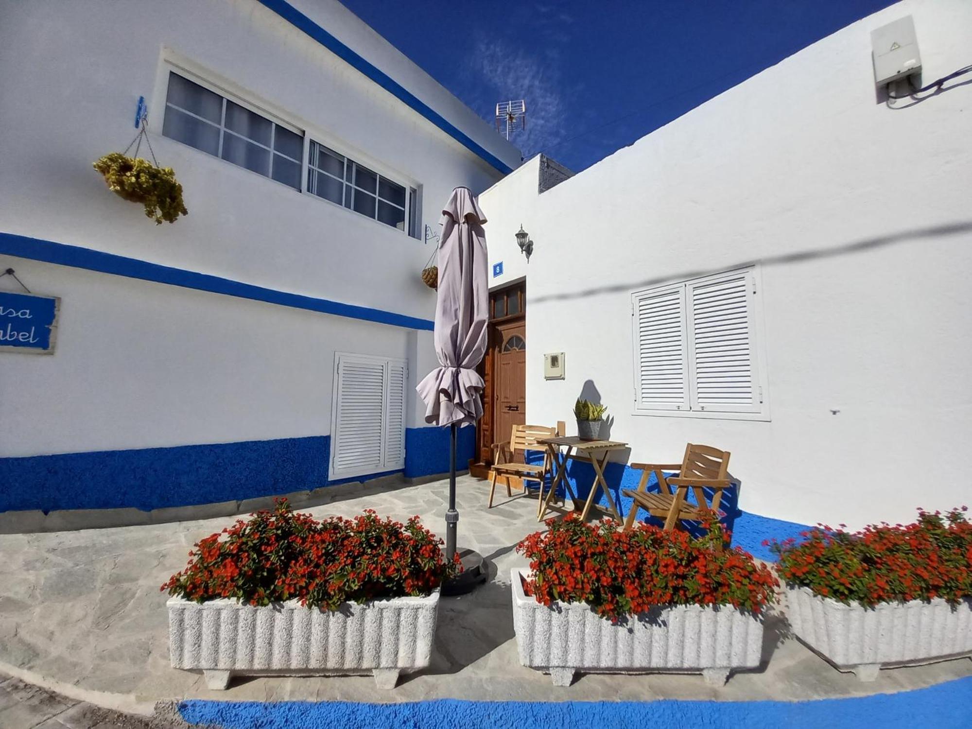 Casa Isabel - *