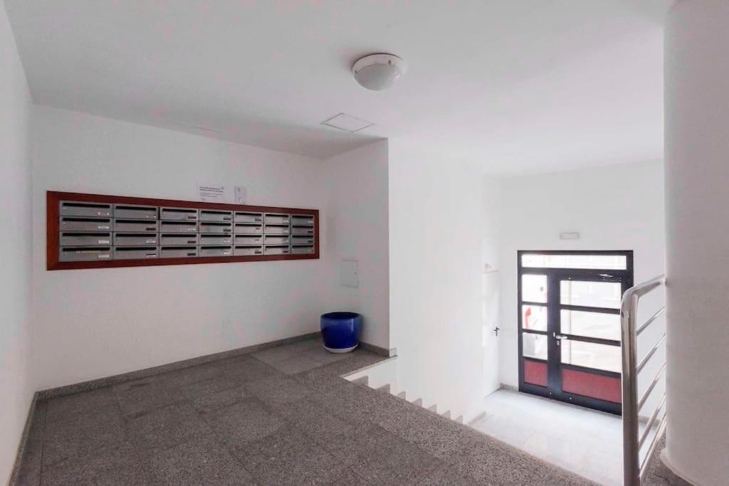 Lovely Spacious In Tenerife Apartment