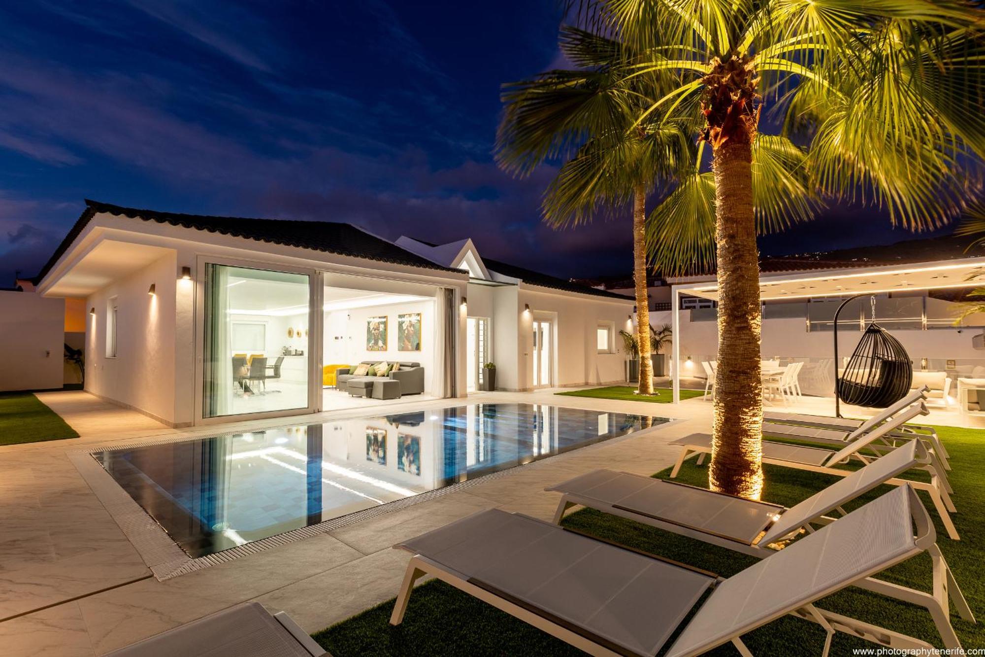 Nicole Wifi, Gym, Heated Pool Callao Salvaje