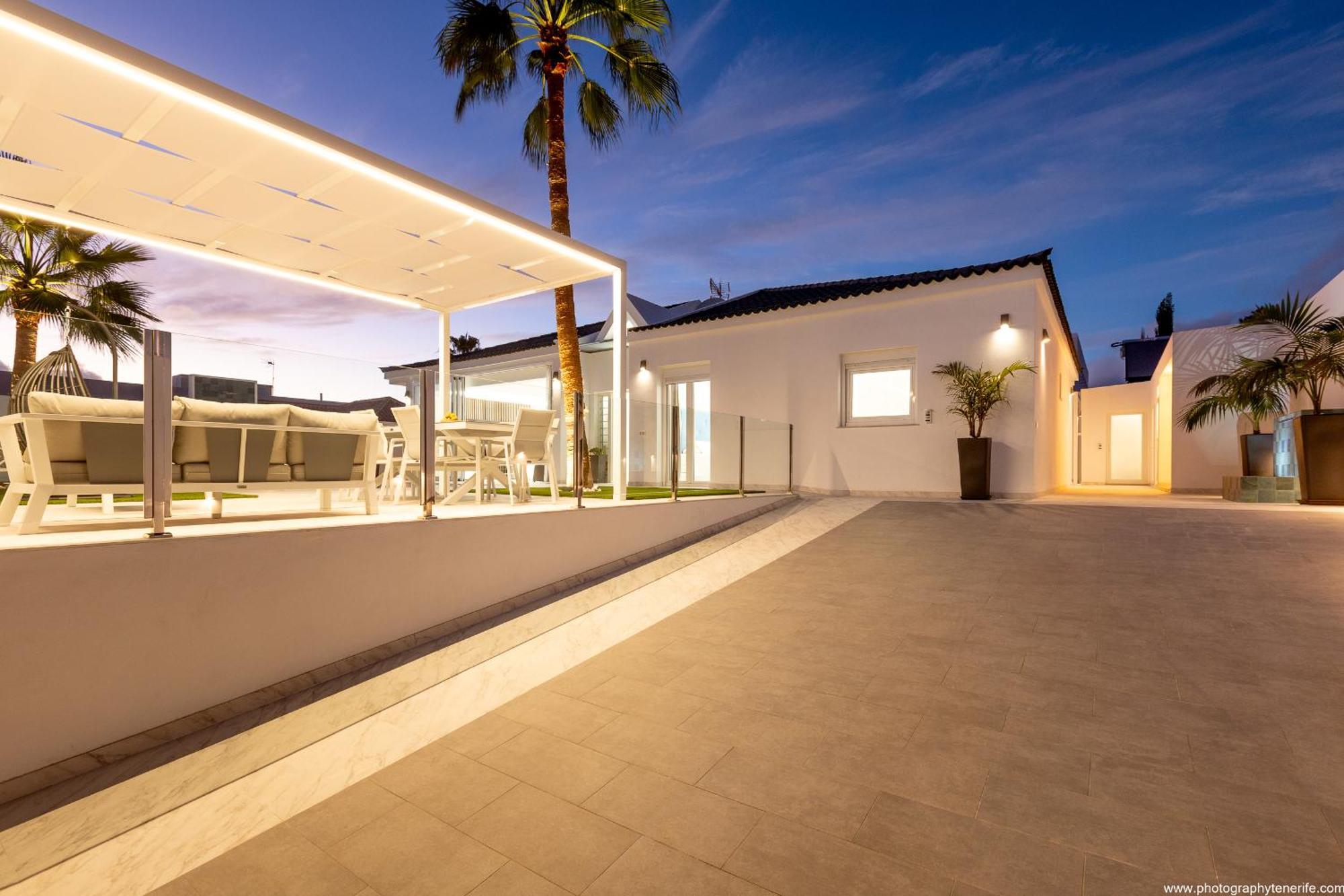 Nicole Wifi, Gym, Heated Pool *