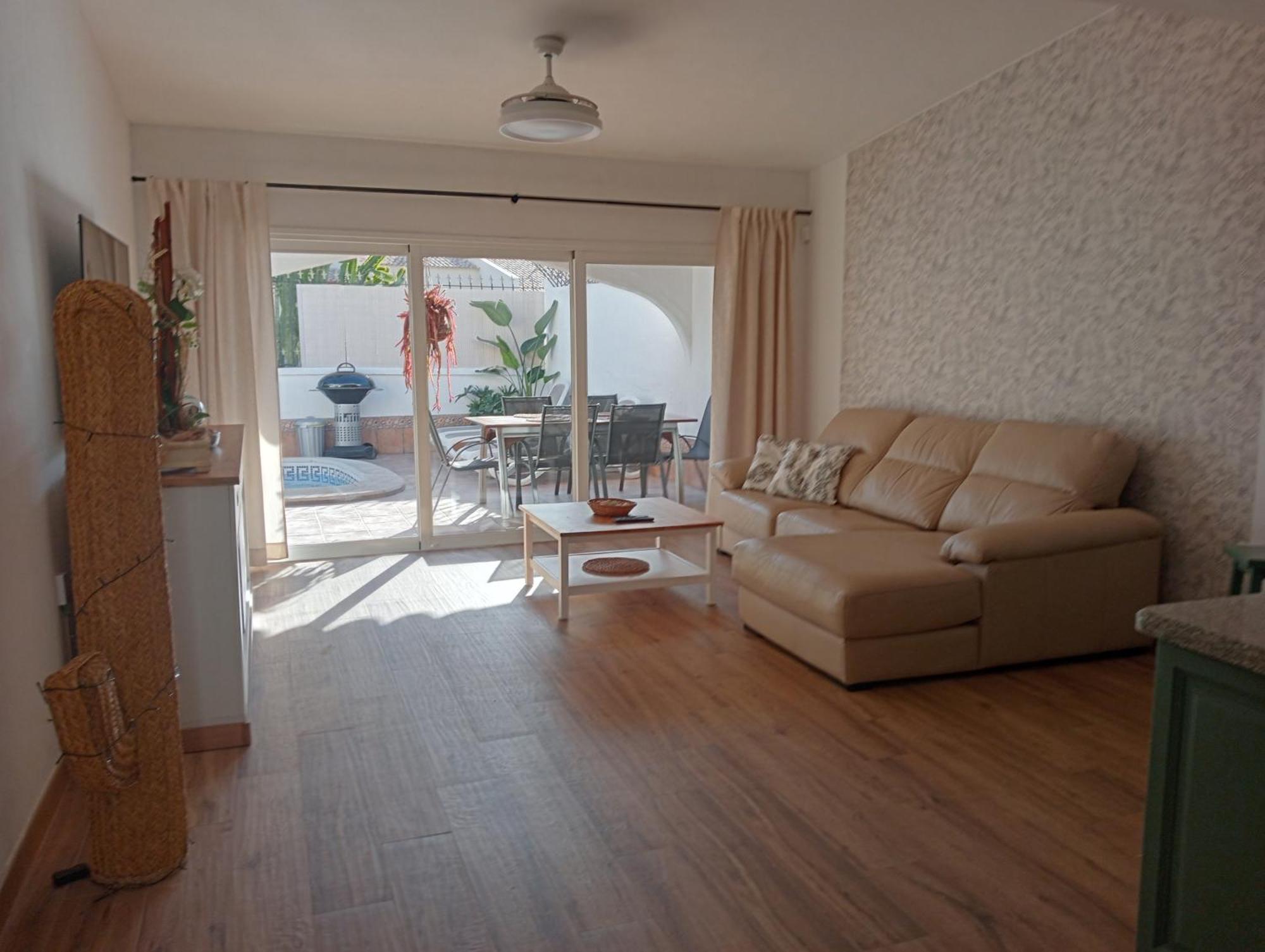 Hébergement de vacances Beautiful With Heated Private Pool, Cristianos *