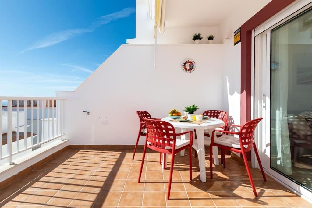 Apartment Miratlantico, Aguilas Del Teide. *