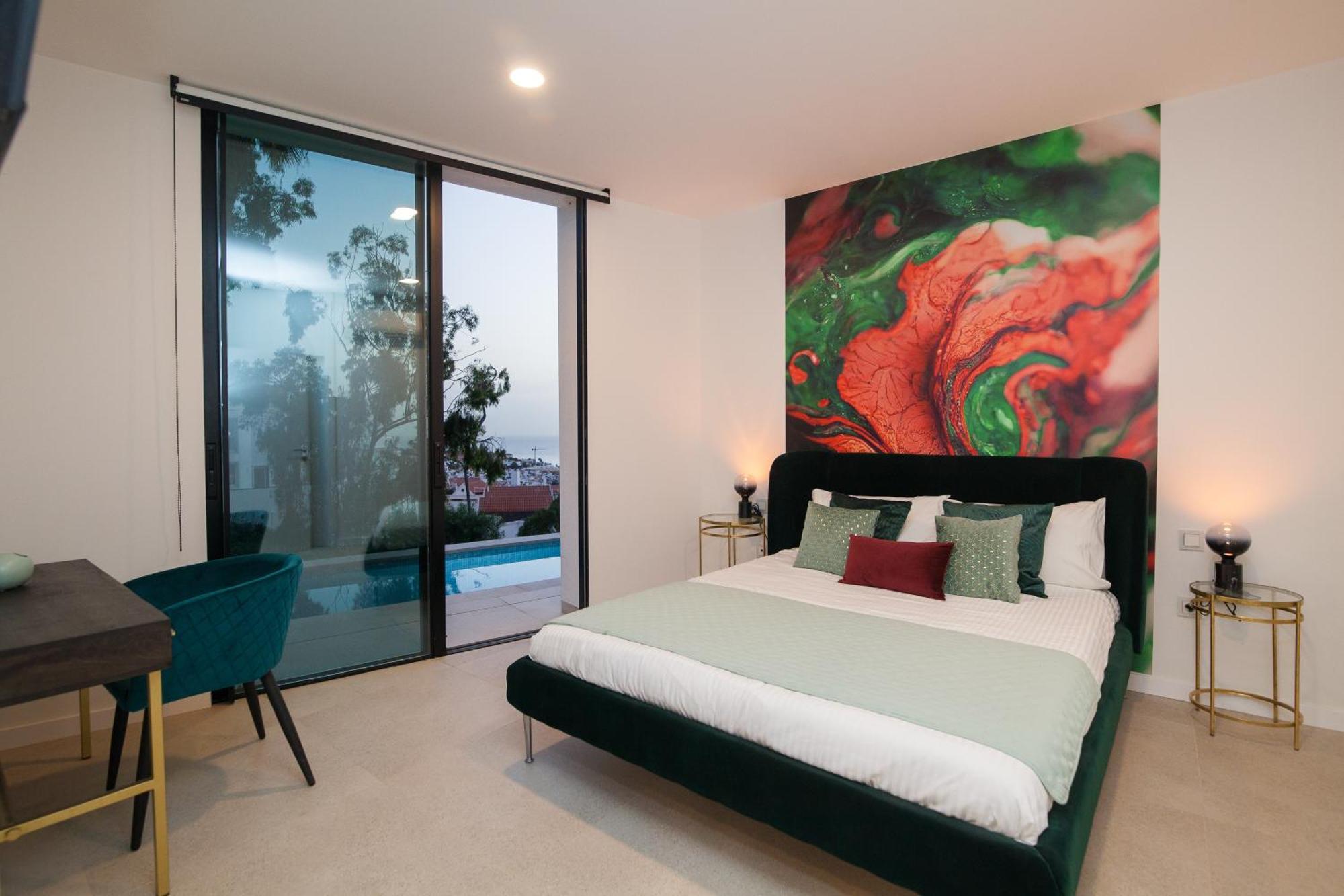 200m² New D With Private, Heated Pool And Amazing Ocean View. Villa *