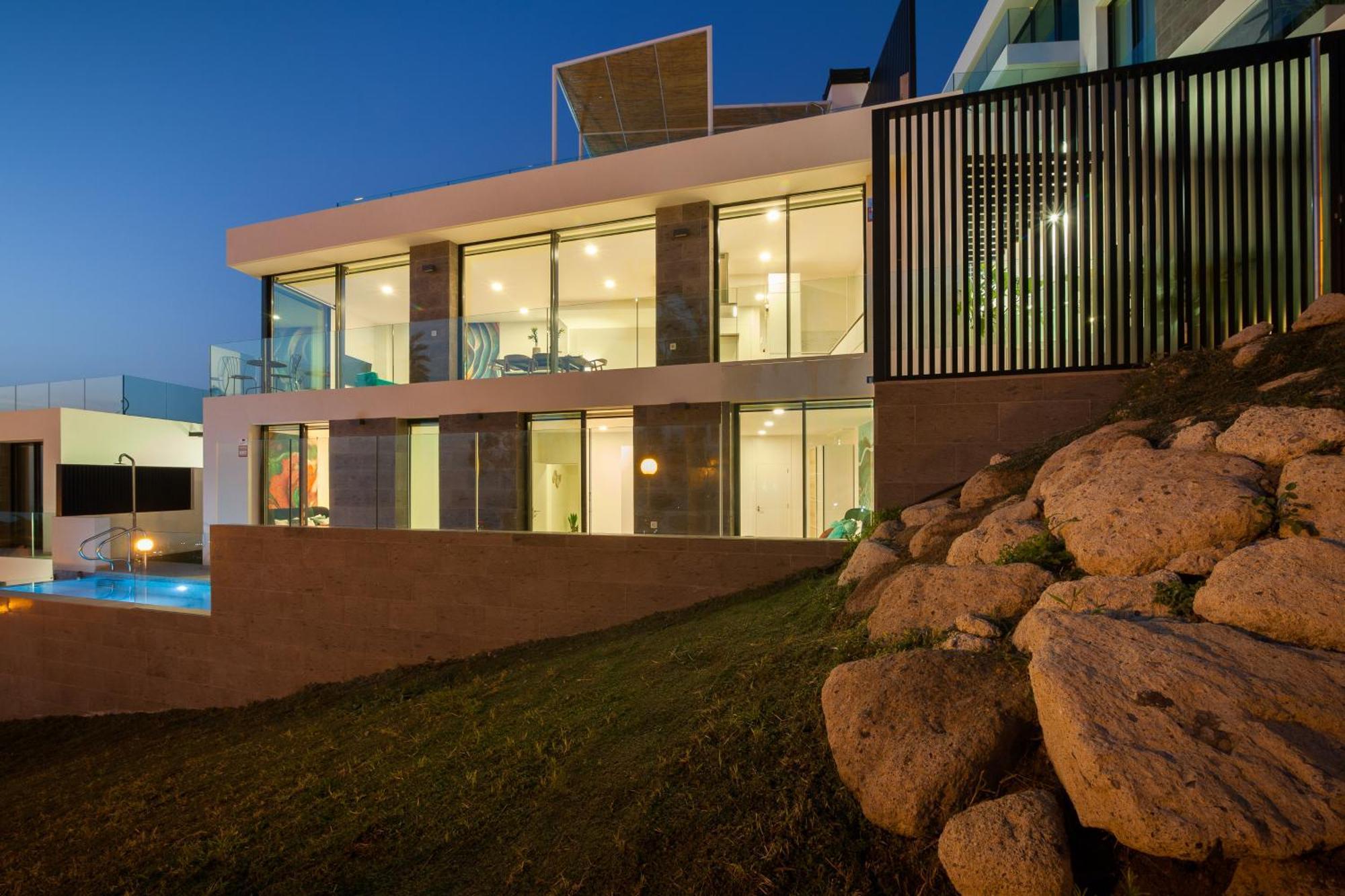 200m² New D With Private, Heated Pool And Amazing Ocean View. Costa Adeje (Tenerife)