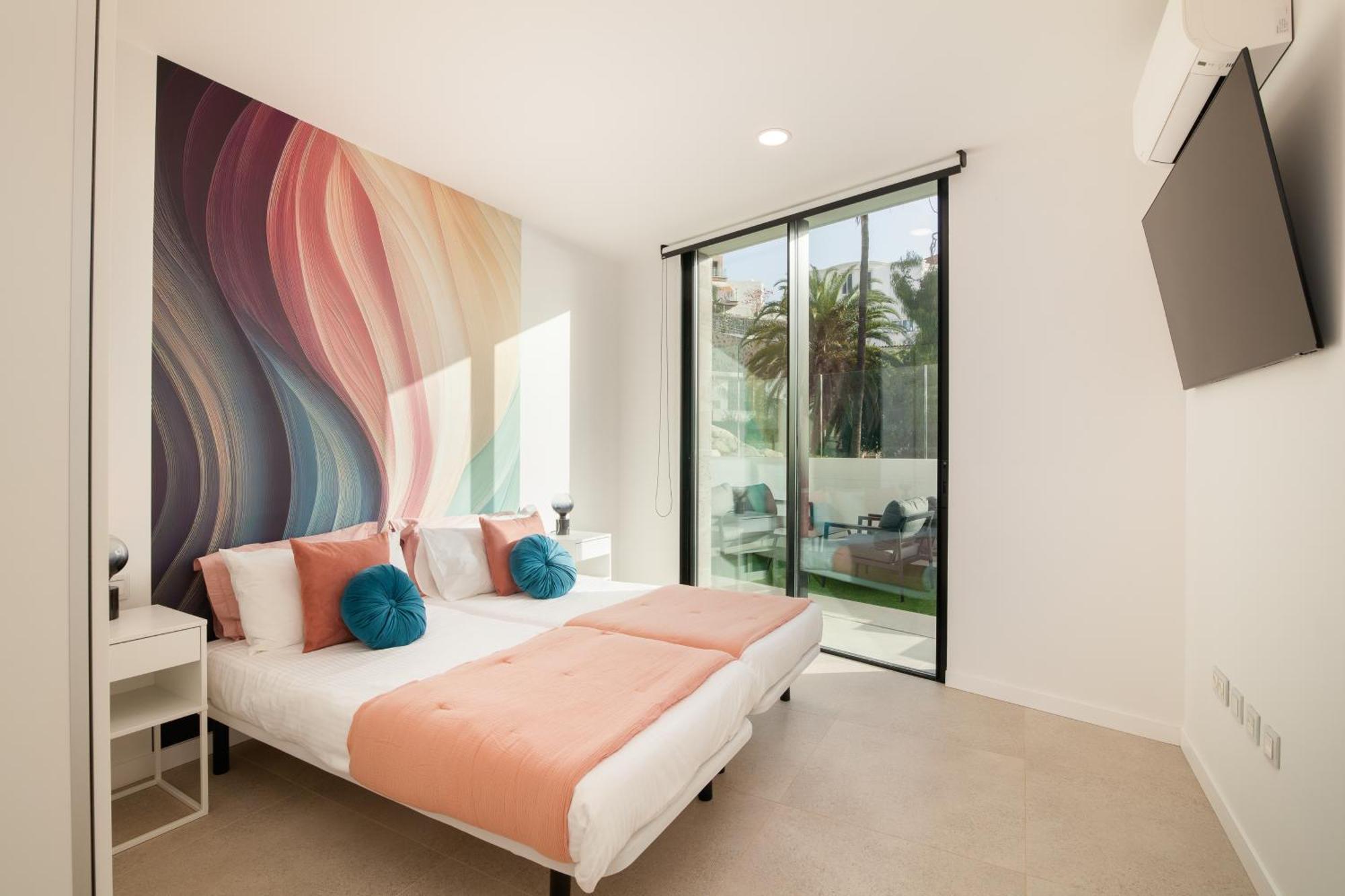200m² New D With Private, Heated Pool And Amazing Ocean View. Villa