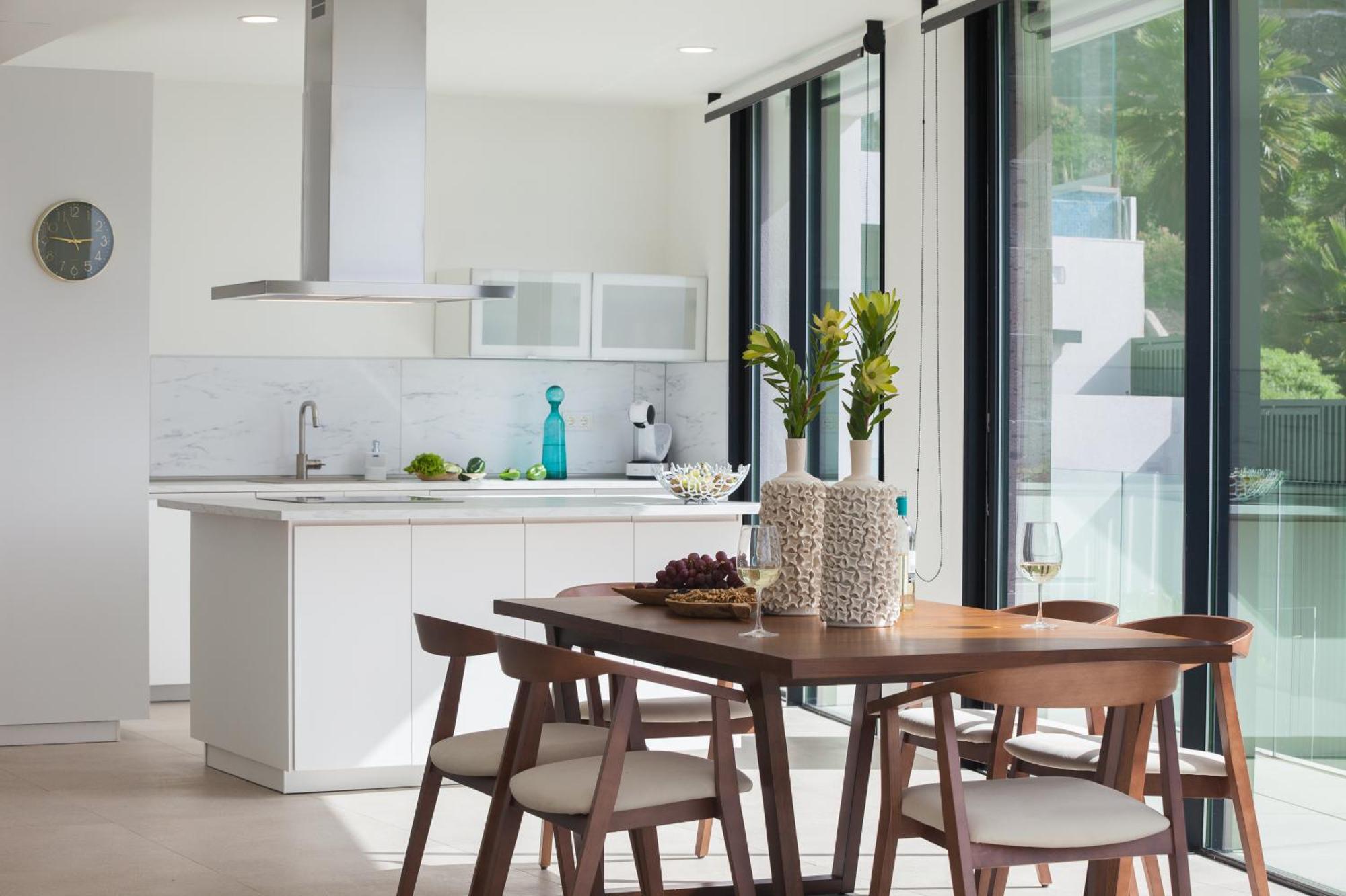 200m² New D With Private, Heated Pool And Amazing Ocean View. *