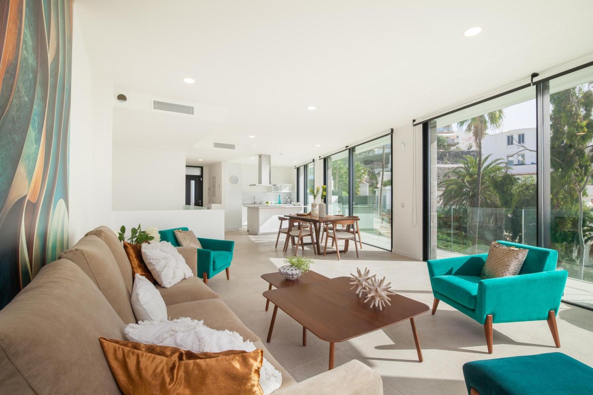 200m² New D With Private, Heated Pool And Amazing Ocean View. Villa Costa Adeje (Tenerife)