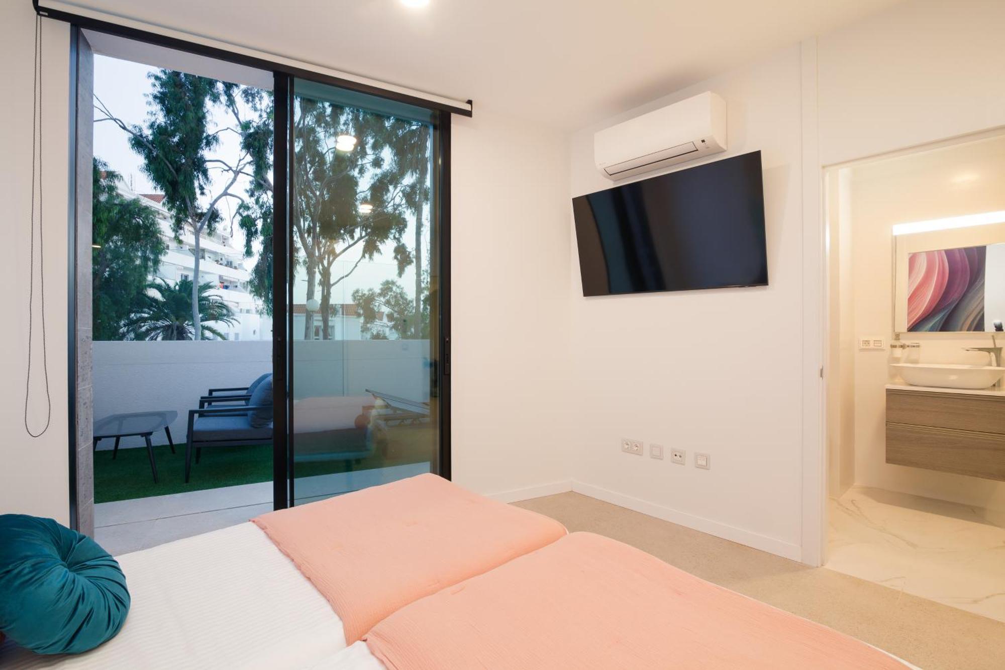 Villa 200m² New D With Private, Heated Pool And Amazing Ocean View. *