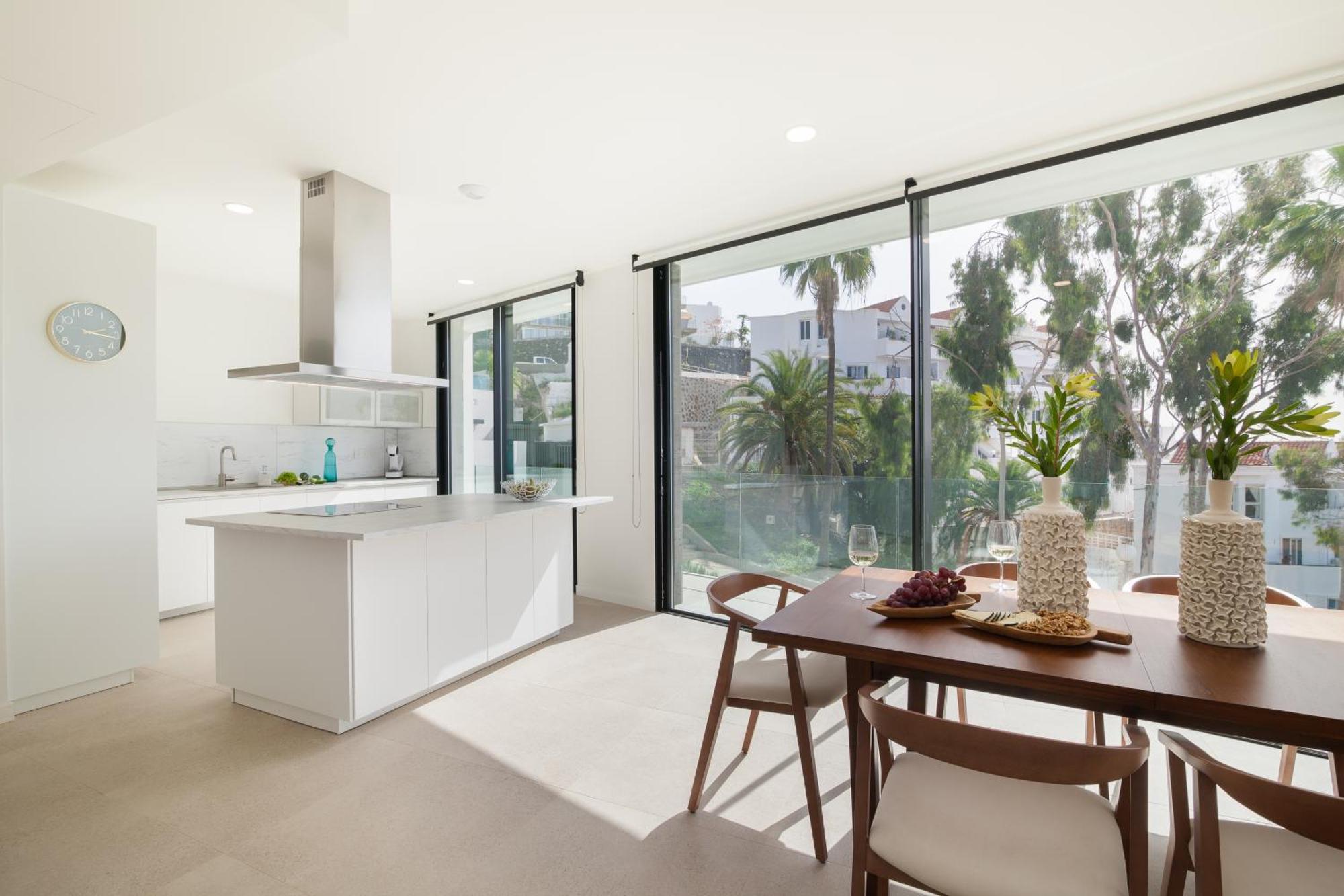 Villa 200m² New D With Private, Heated Pool And Amazing Ocean View. *