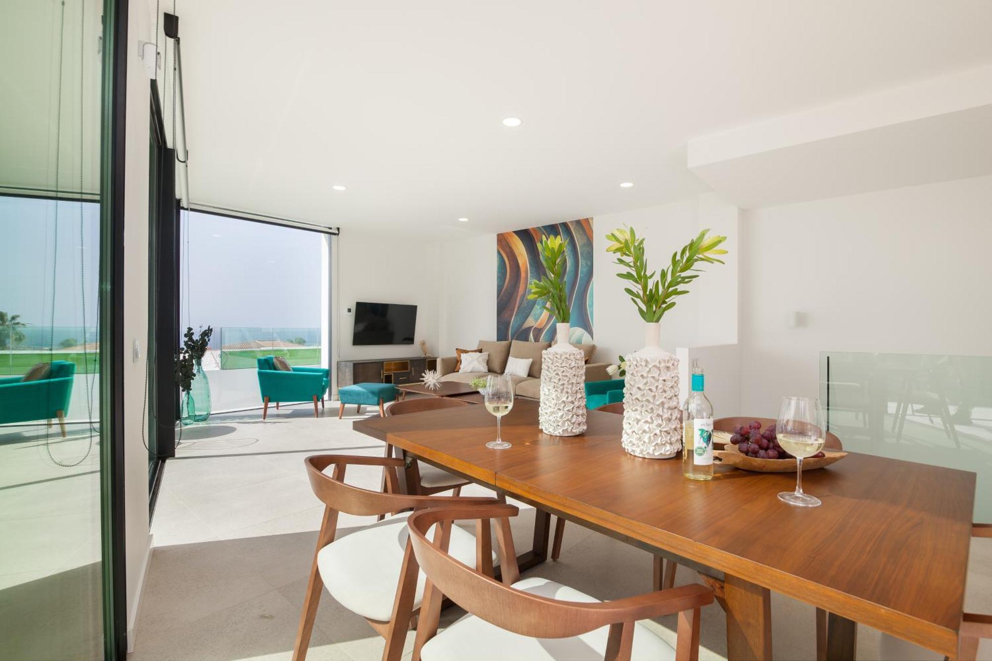 200m² New D With Private, Heated Pool And Amazing Ocean View. Villa *