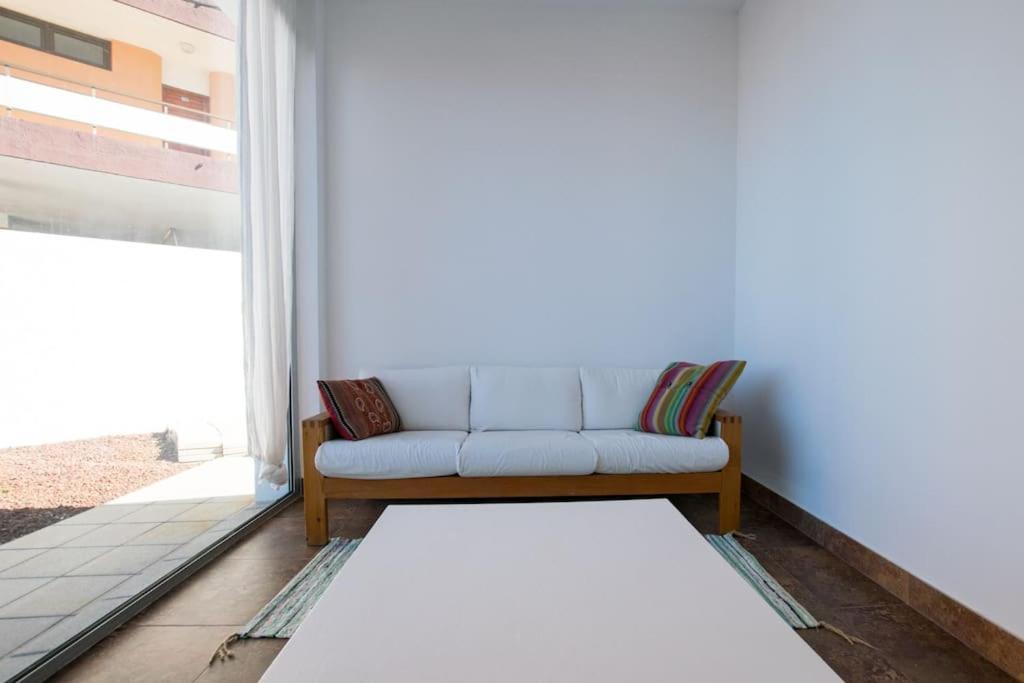 Peaceful Modern