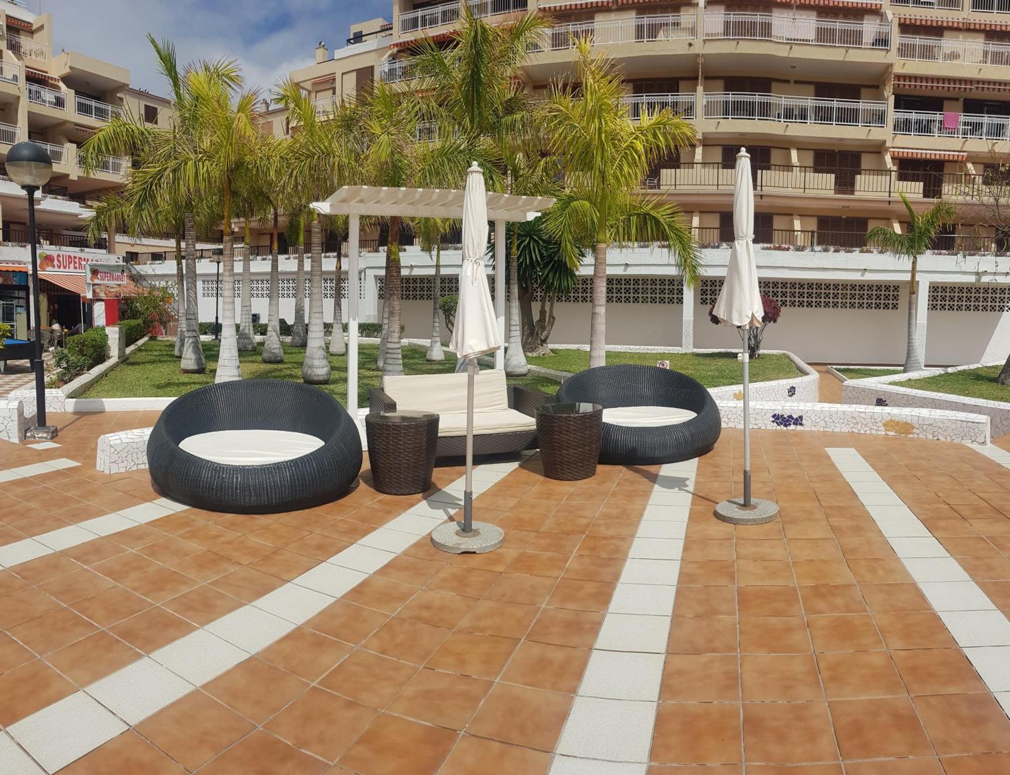 Compostela Family Garden Apartment *