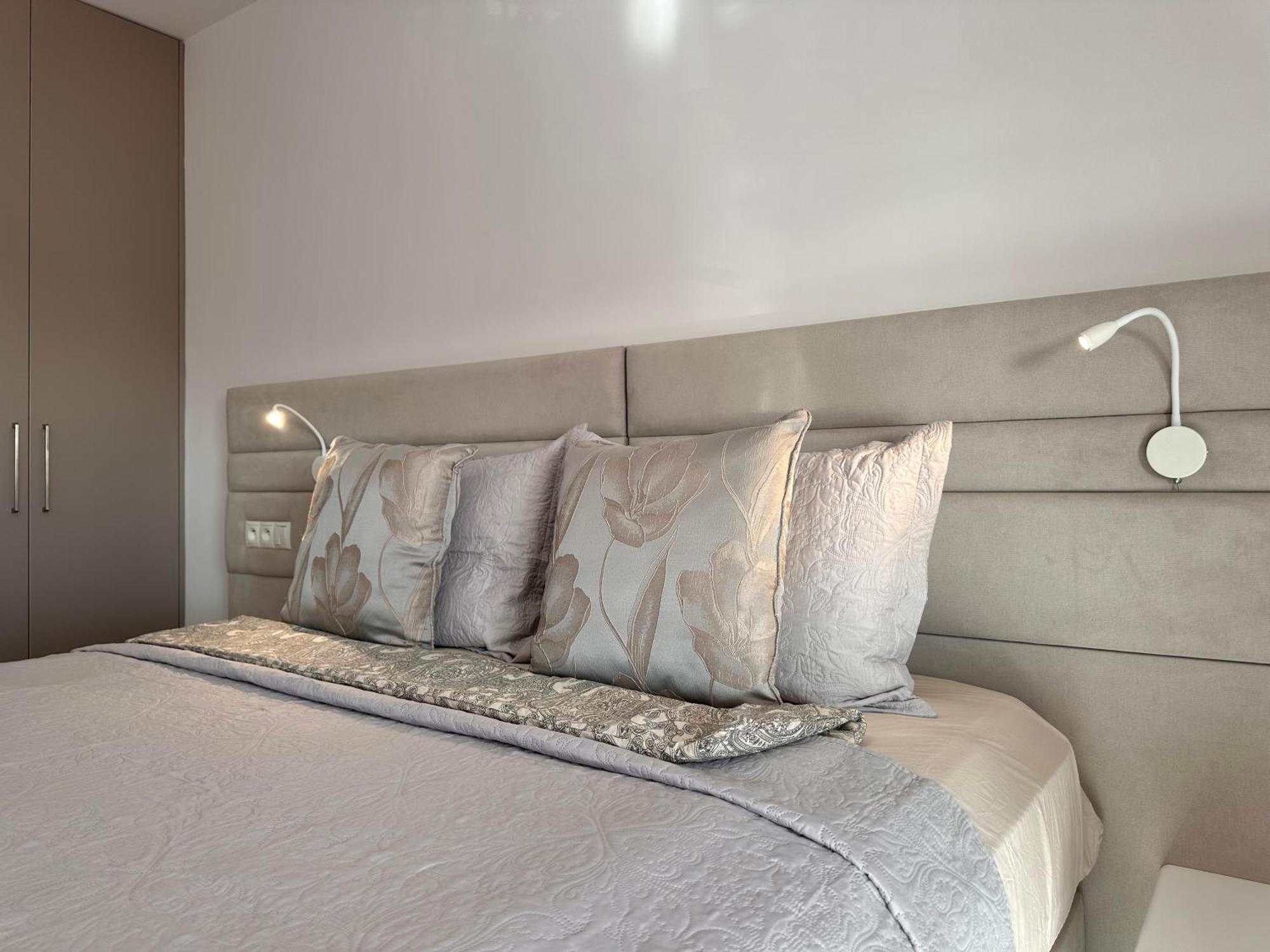 Apartamento Sunset 3 & Heated Pool *