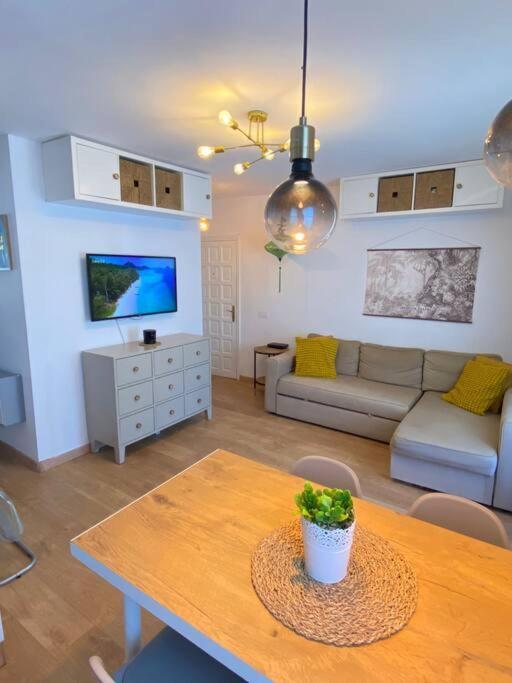 Appartement Cozy Urban Escape 1br Near Tenerife South Airport