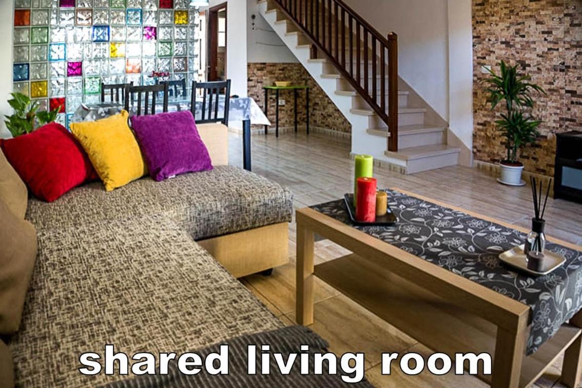 Casa La Sonrisa Shared House