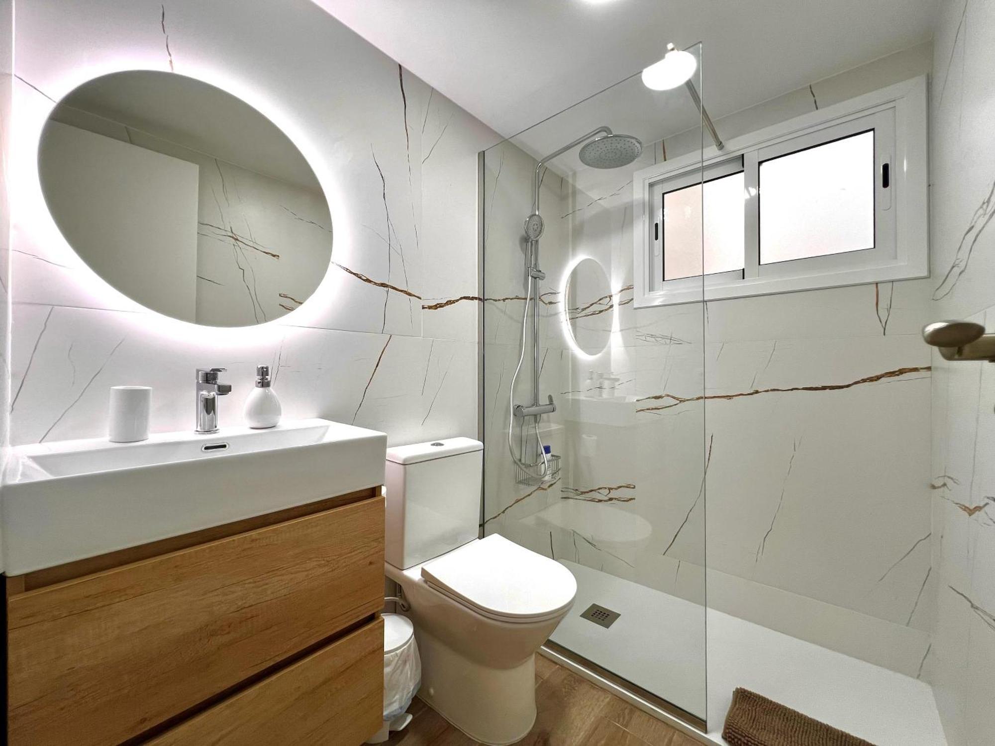 As De Casas - Cristianos - Gloria 5 Whith Balcony Apartment *