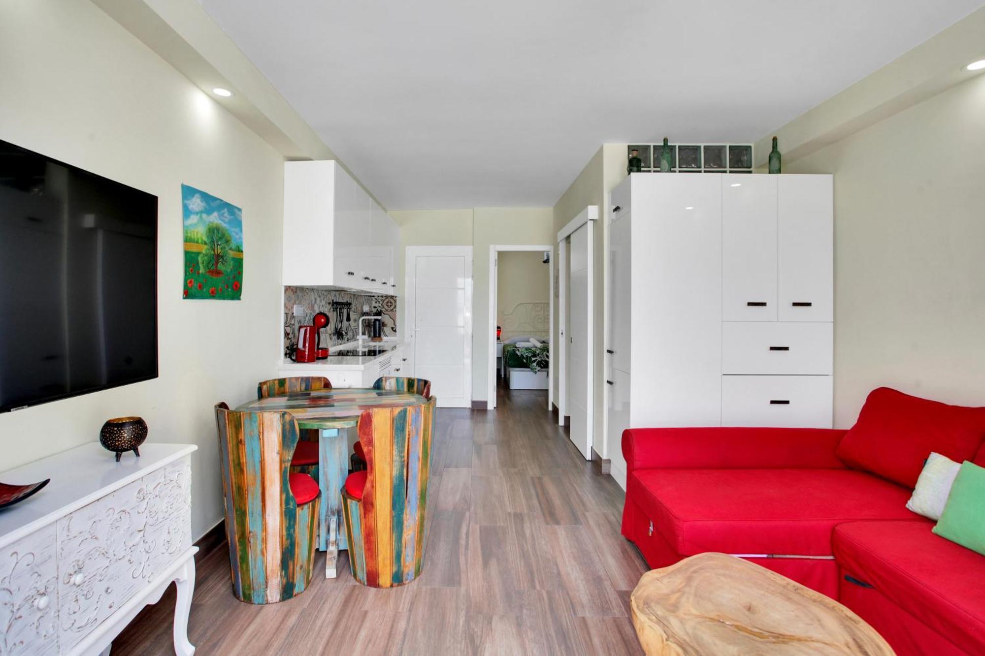 Apartamento Casa Del Sol, Beautiful Terrace, Fast Wi-fi, Pool Costa Adeje (Tenerife)