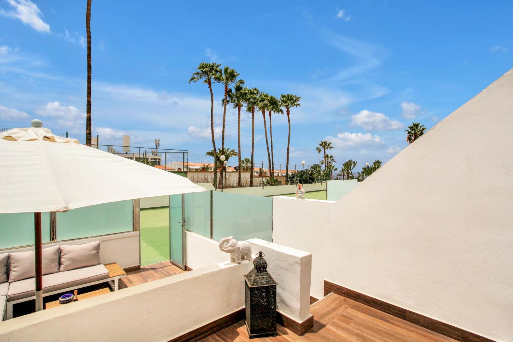 Casa Del Sol, Beautiful Terrace, Fast Wi-fi, Pool Apartamento Costa Adeje (Tenerife)